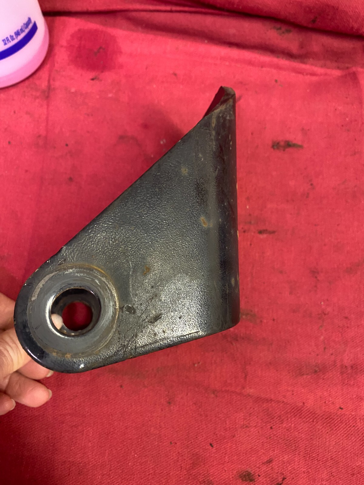 INTERNATIONAL BRACKET, MOUNT upper shock support 3549102