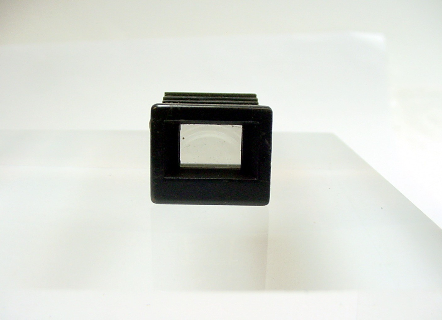 Rollei 35 finder | $35 | #28 |
