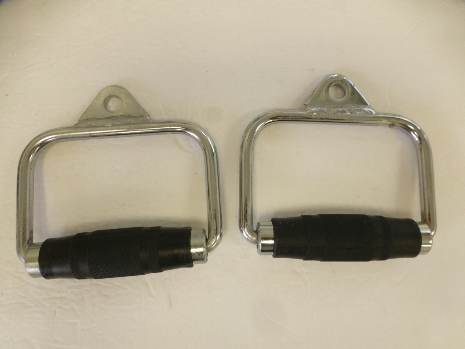 2X Cable Handle Attachments Machine Workout D-Handle Stirrup 1 Pair Rubber Grips