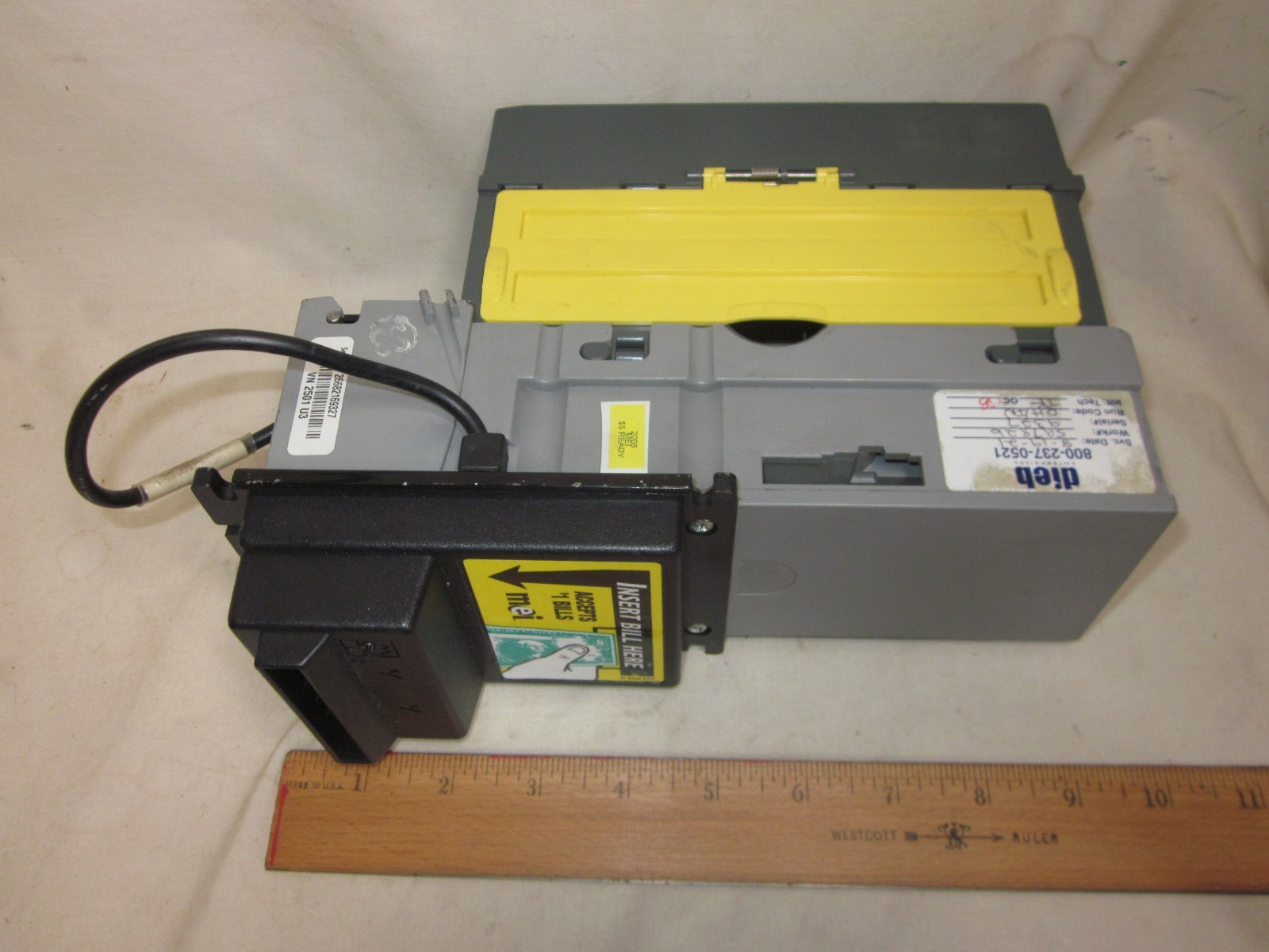 untested MEI VN 2501 U3 dollar bill acceptor electronic assembly