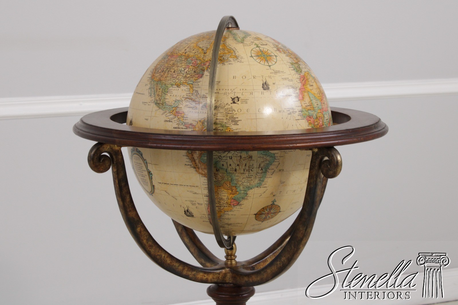 L72058: MAITLAND SMITH Replogle Globe On Mahogany Stand
