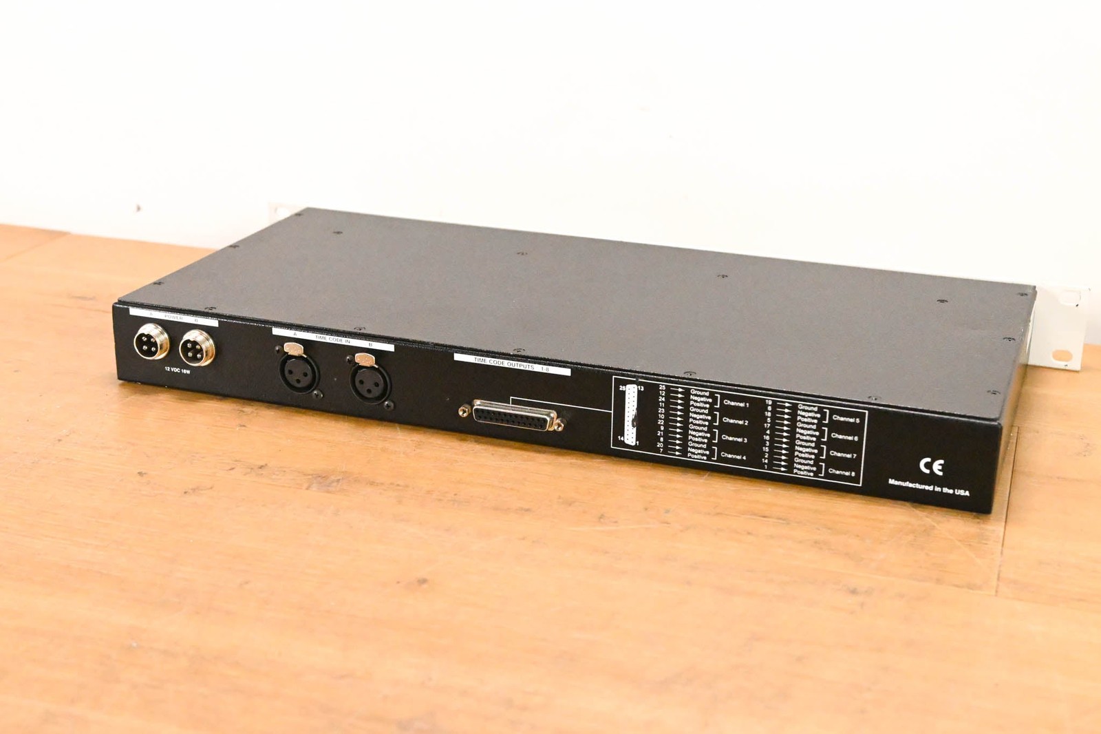 Brainstorm Electronics SR-28 Timecode Distributor/Reshaper (NO PSU) CG01Q8B