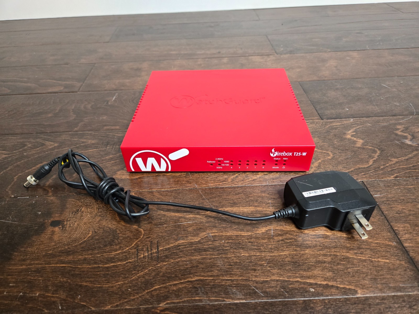 RT Firebox T25-W  Network security firewall BS2AE5W w/ power cord