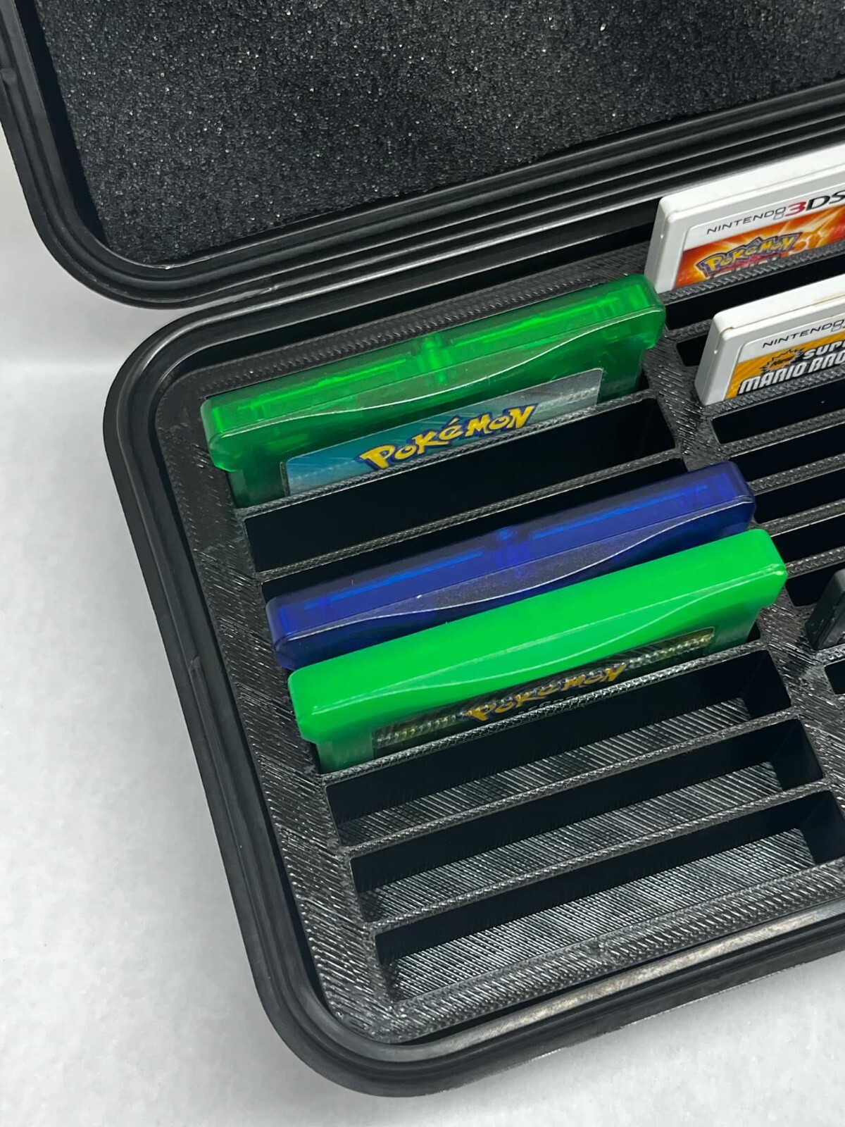 Protective Carrying Case for Gameboy Advance, DS & 3DS Games | SENAC LLC