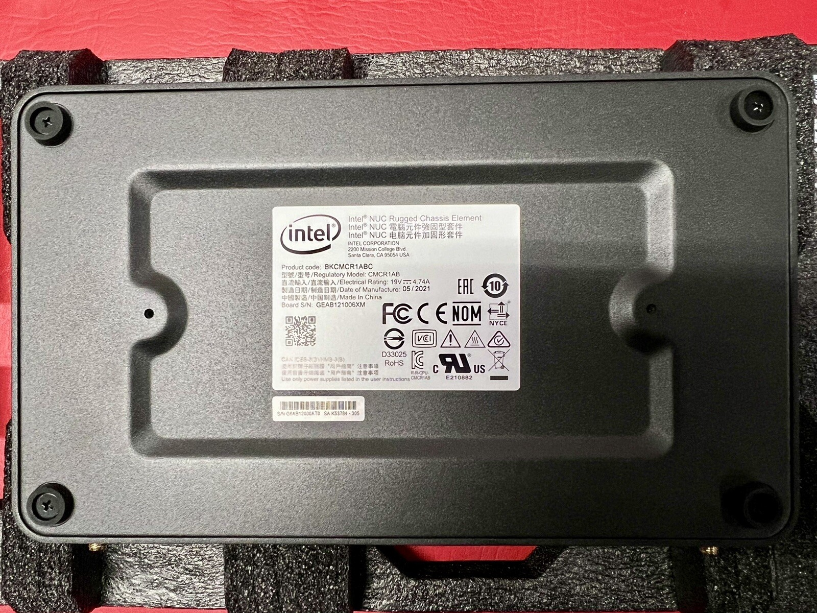 Intel BKCMCR1ABC CMCR1ABC NUC Rugged Chassis Element / No SSD Or Ram