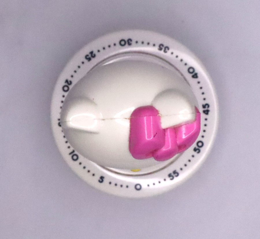 Sanrio 2012 Hello Kitty 60 minute Mechanical Kitchen Timer Discontinued