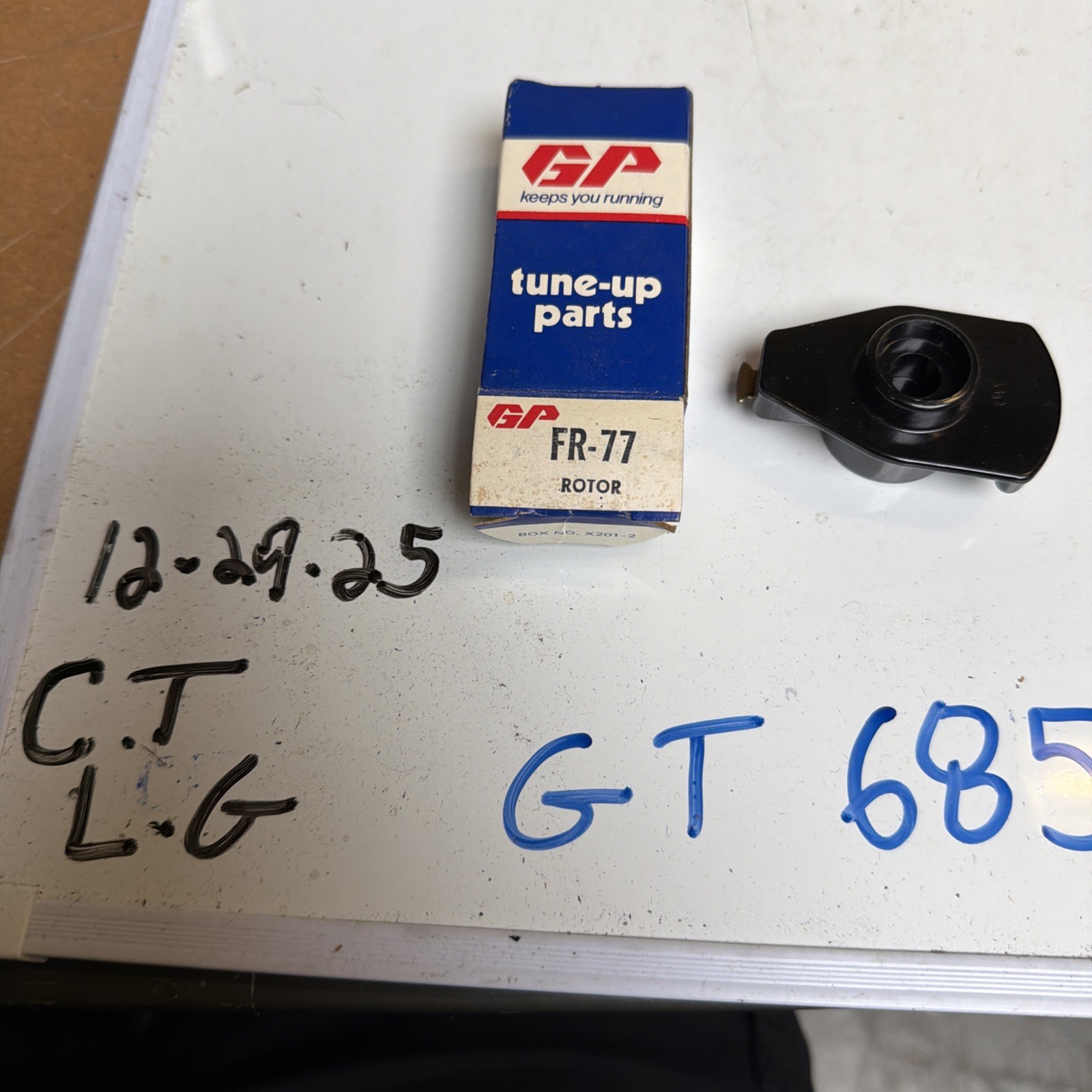 Genuine Guaranteed Parts FR-77 Ignition Rotor Vintage NOS In Original Box