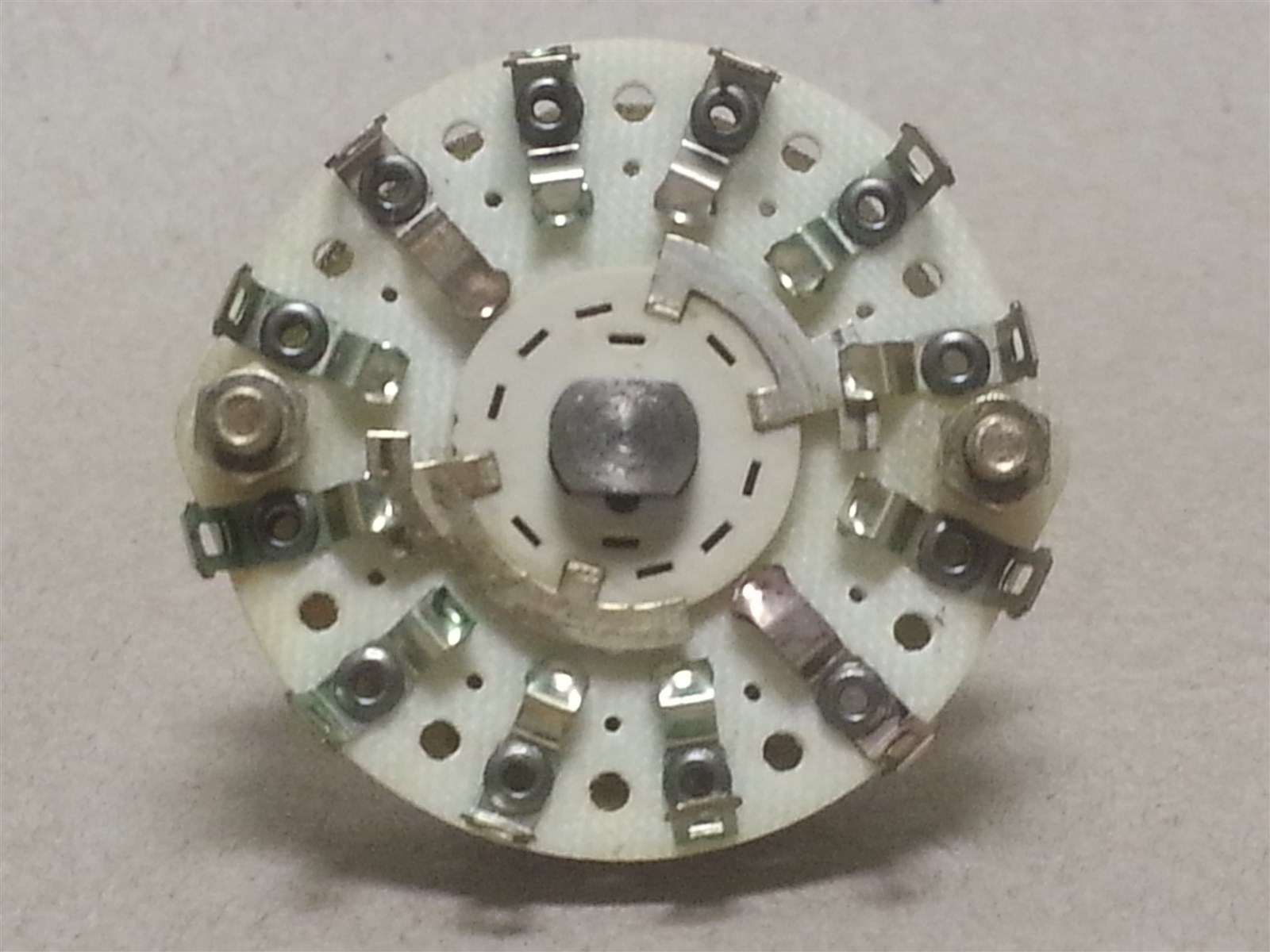 Stewart Warner Mil-Spec Rotary Switch 4 Position Part # 2066977
