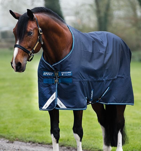 Amigo Bravo 12 Lite Turnout Sheet - Navy/Navy