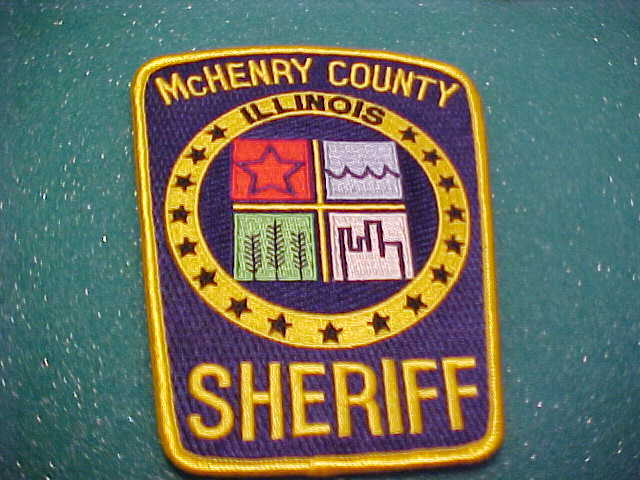 MCHENRY ILLINOIS POLICE PATCH SHOULDER SIZE UNUSED TYPE 2 NOT A BADGE