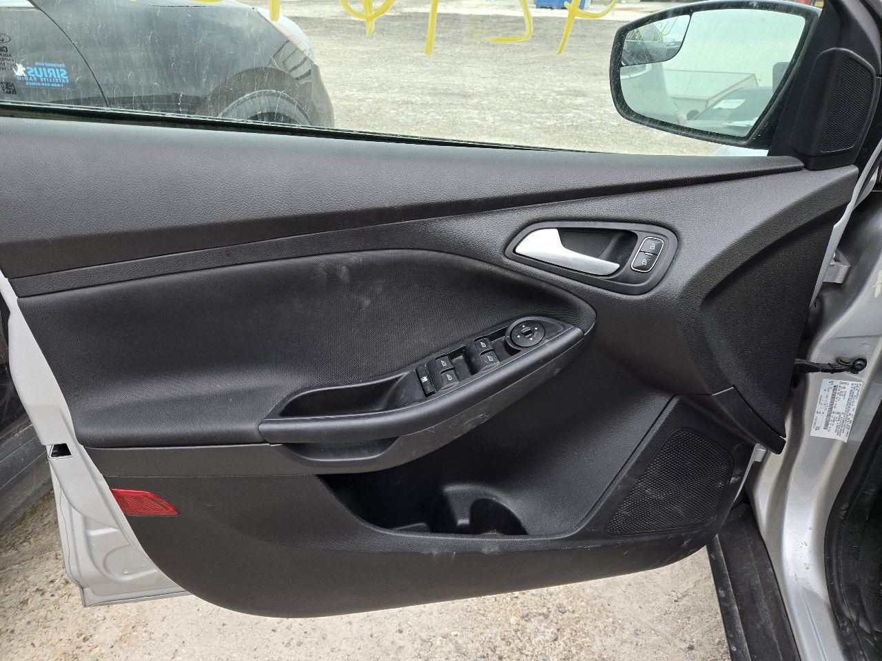 2015-2018 Ford Focus Front 4.2" Display Screen