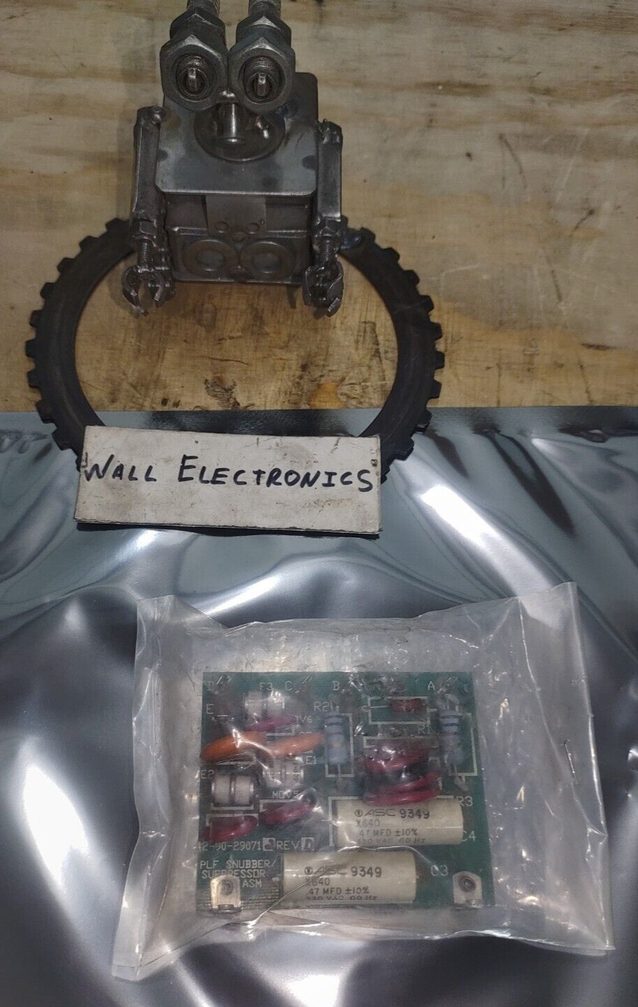 Cyberex PC-29070-2 PLF Snubber 42-90-290712 Circuit Board