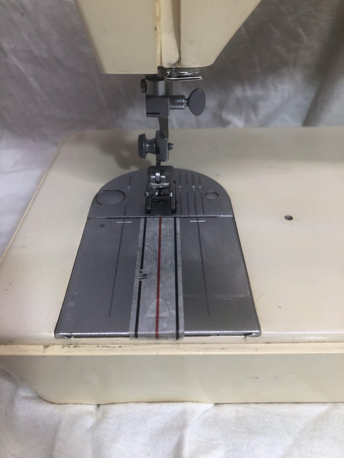 singer genie sewing machine 353 READ DESC
