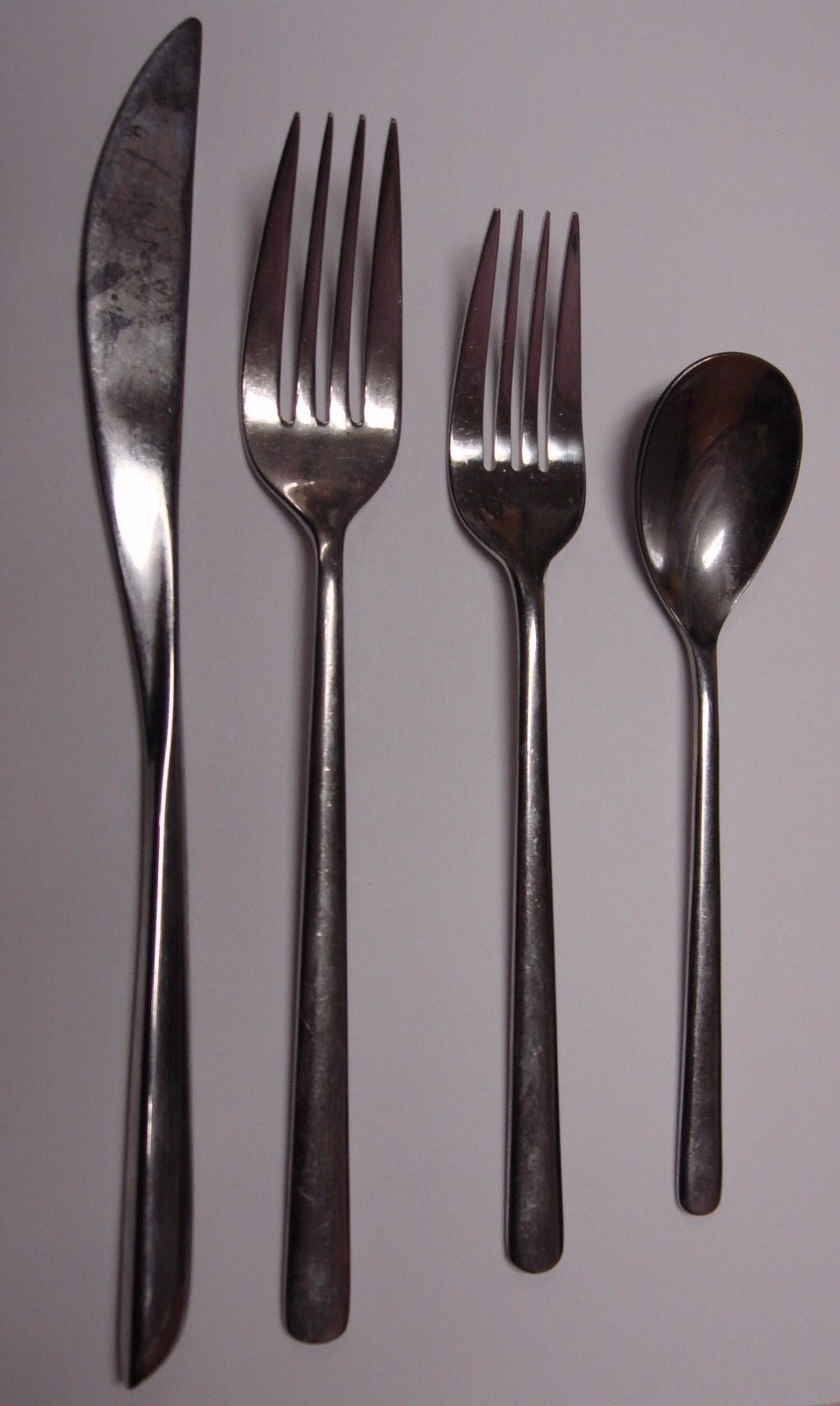 Wedgwood Silverware QUANTUM  ~~CHOICE PIECE~~ 18/10 Stainless Flatware