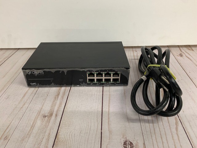 ARAKNIS Switch AN-110-SW-F-8 Input 100/240V 50-60 Hz