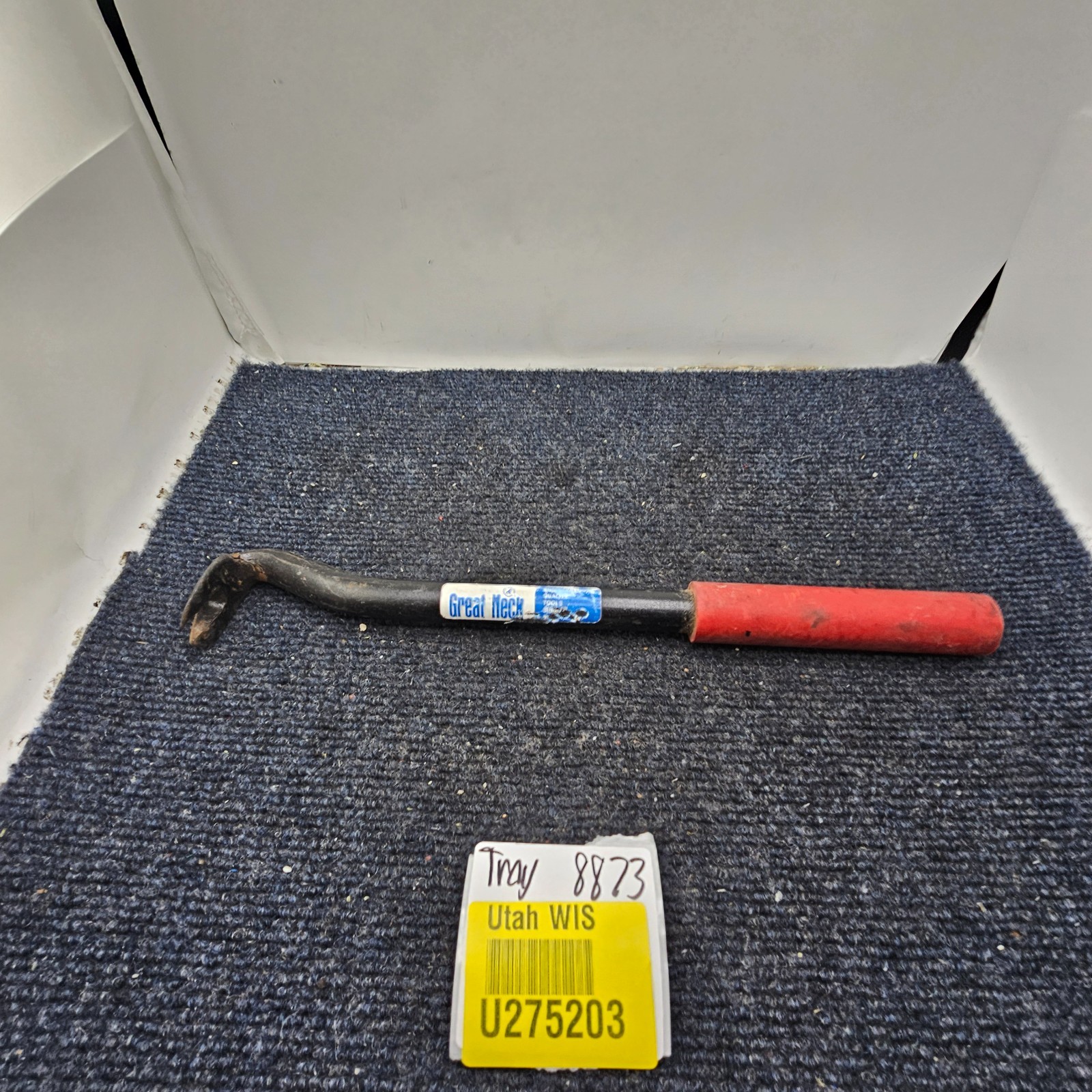 12" GREAT NECK Nail Puller Claw Rubber Handle Pry Bar