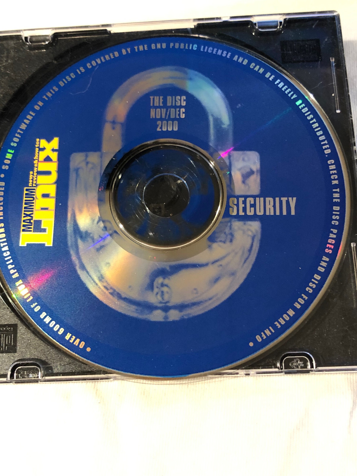 Maximum Linux CD Nov/Dec 2000 Security 600MB of Linux Apps