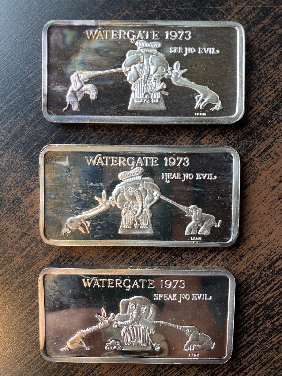 Aged E.J. Aleo & Co. Watergate 1973 Second Edition Silver Bar Set 1 oz .999 Fine
