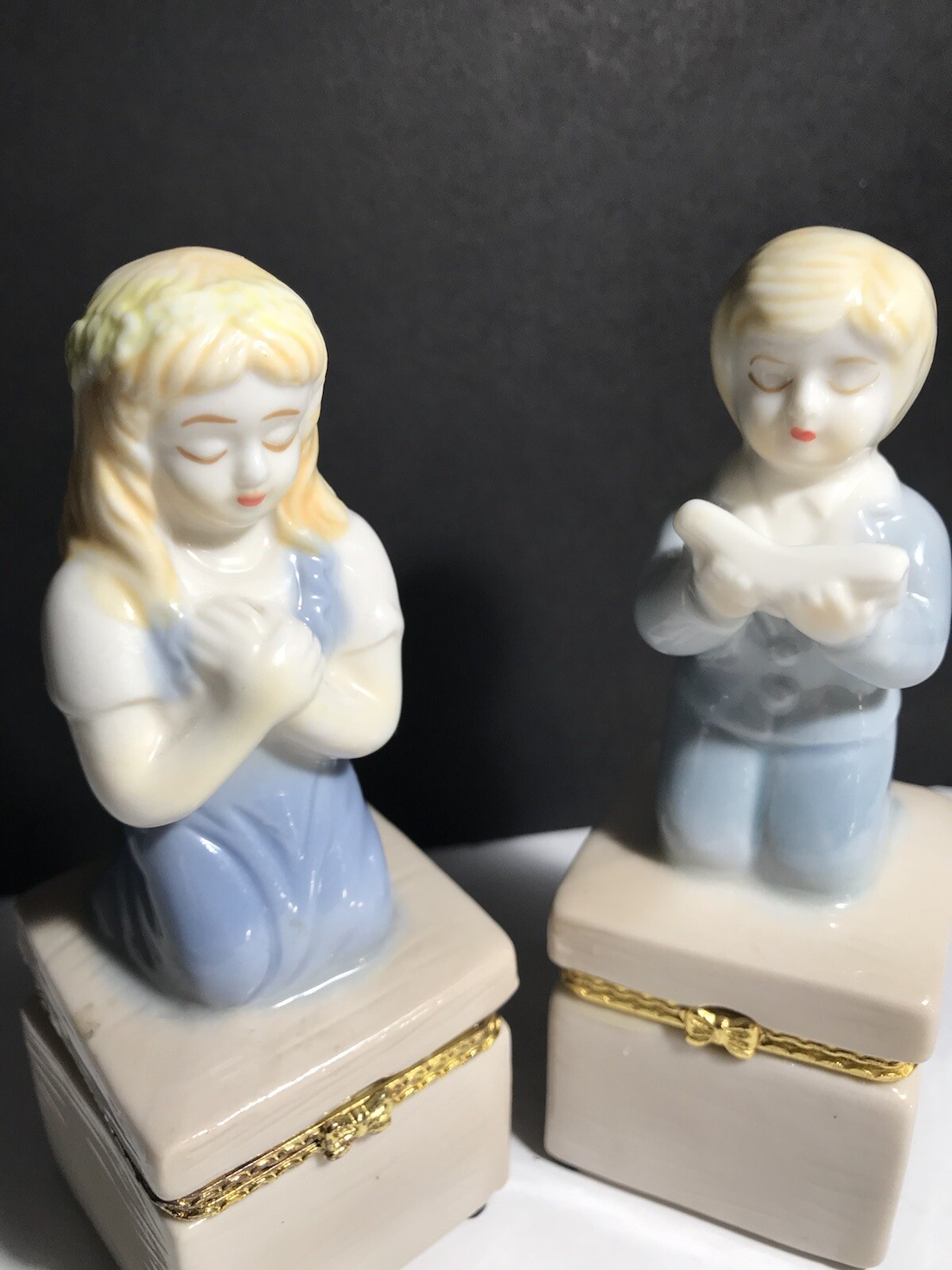 Little Boy & Girl Prayer Trinket Boxes Hinged Blonde Children