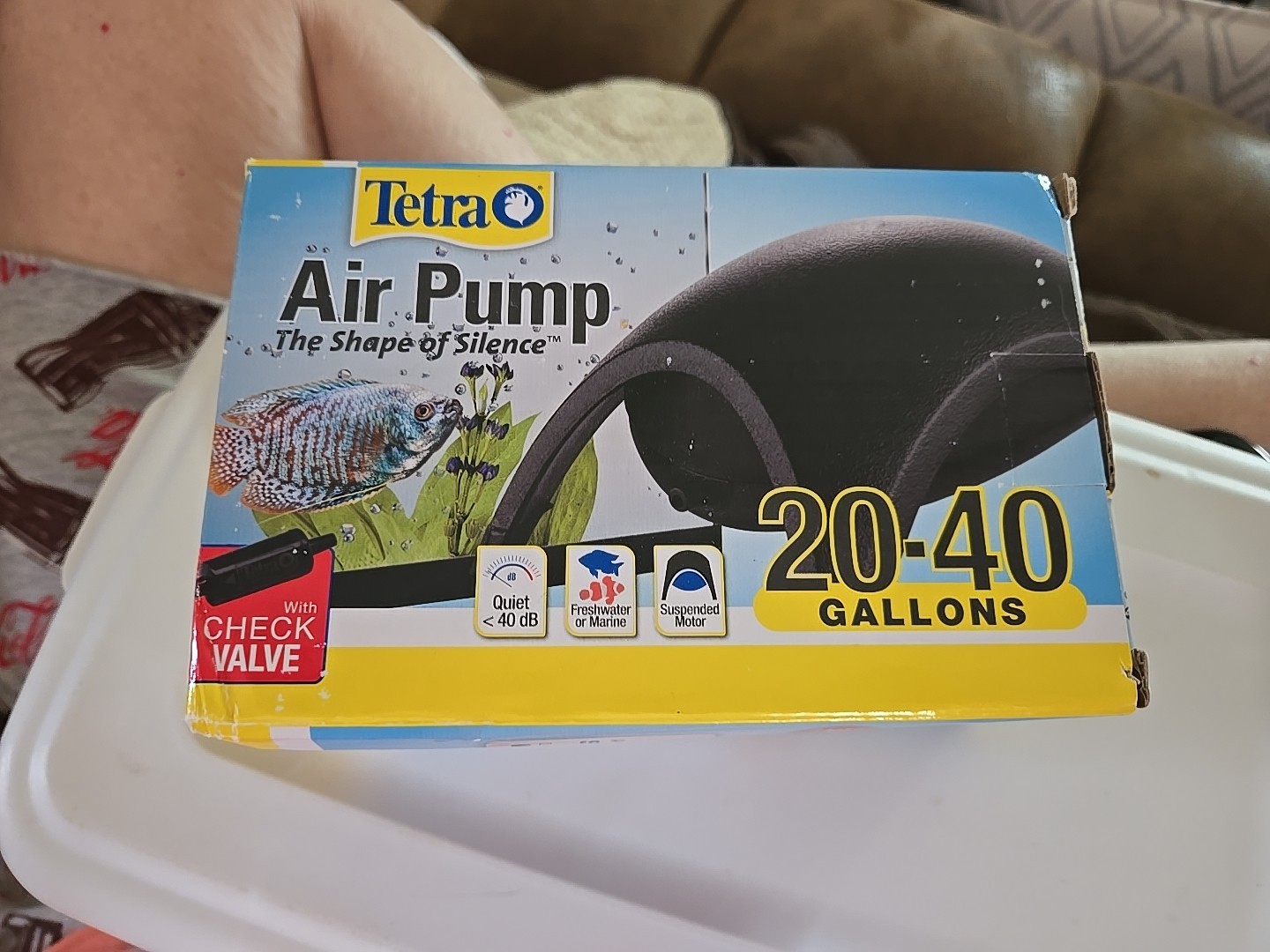 Tetra Whisper Aquarium Air PumpWhisper 20- 40 Gallons New FREE SHIPPING