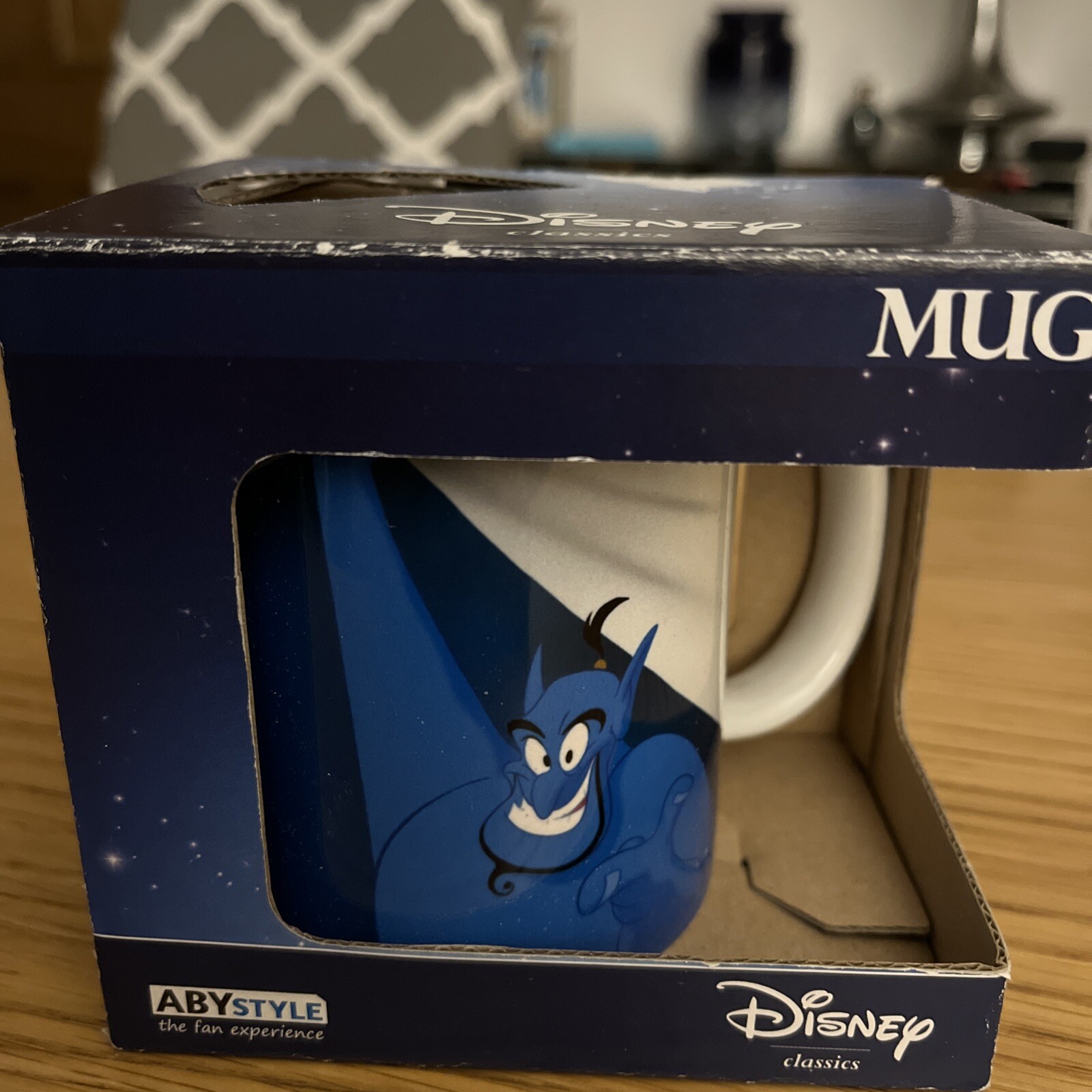 ABYSTYLE DISNEY CLASSICS ALADDIN GENIE MUG CERAMIC BOXED NEW