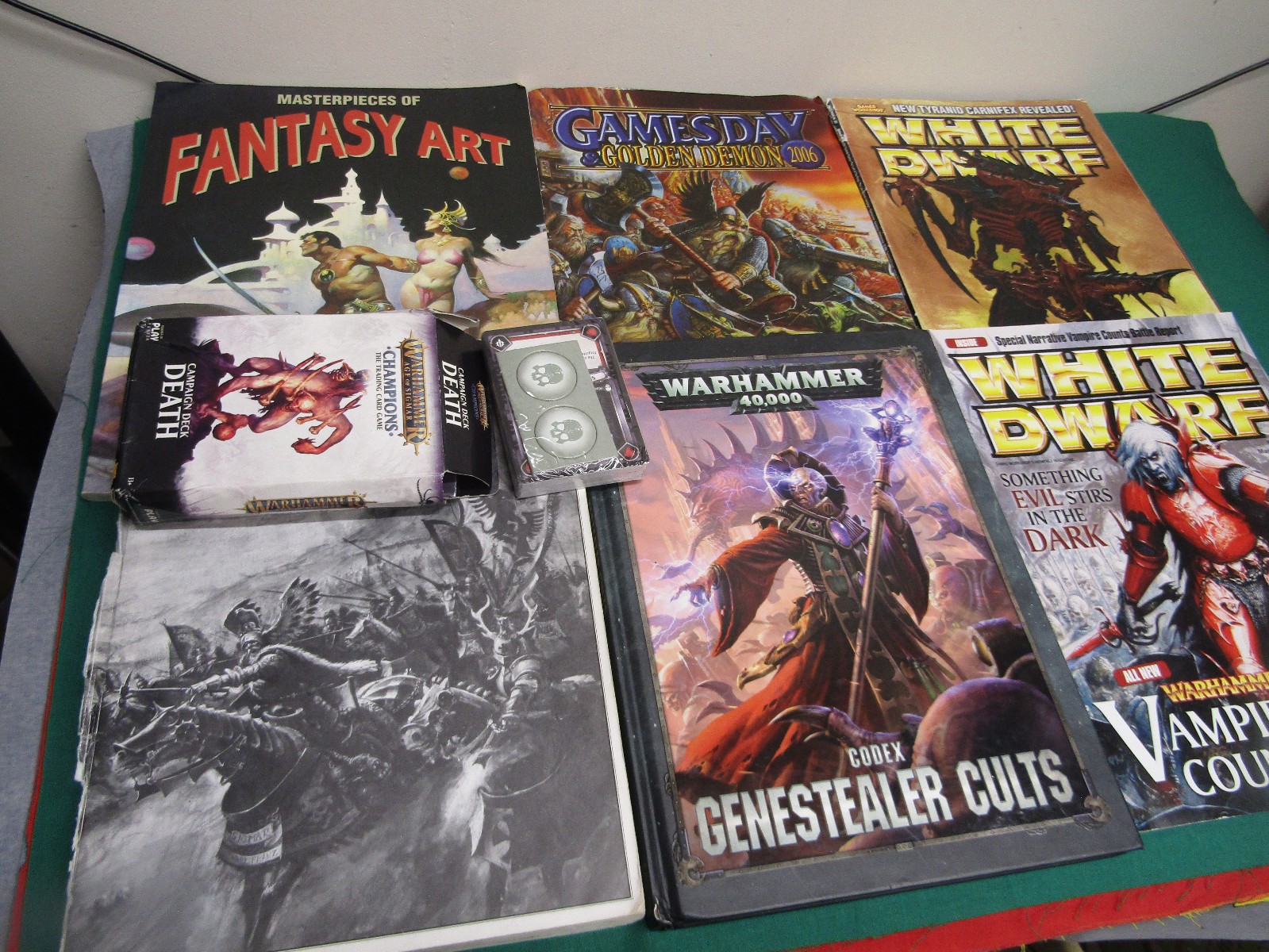 3Kg Warhammer Codex BUNDLE Genestealer Cults 40K Mags + Fantasy Art Book JOB LOT