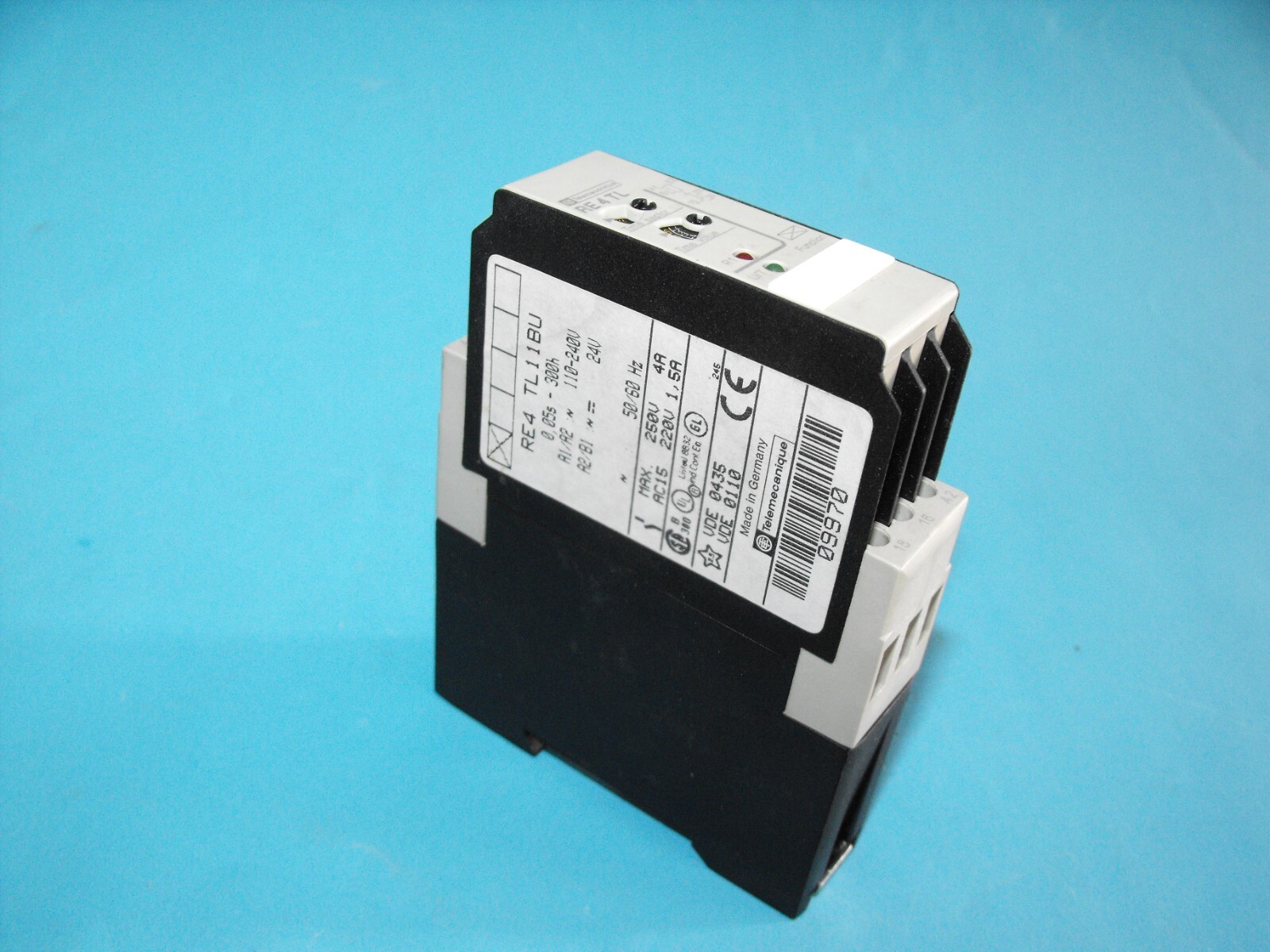Telemecanique RE4-TL11BU.Time Relay Tight Delay Timer On Delay 0.05s-300H.USED