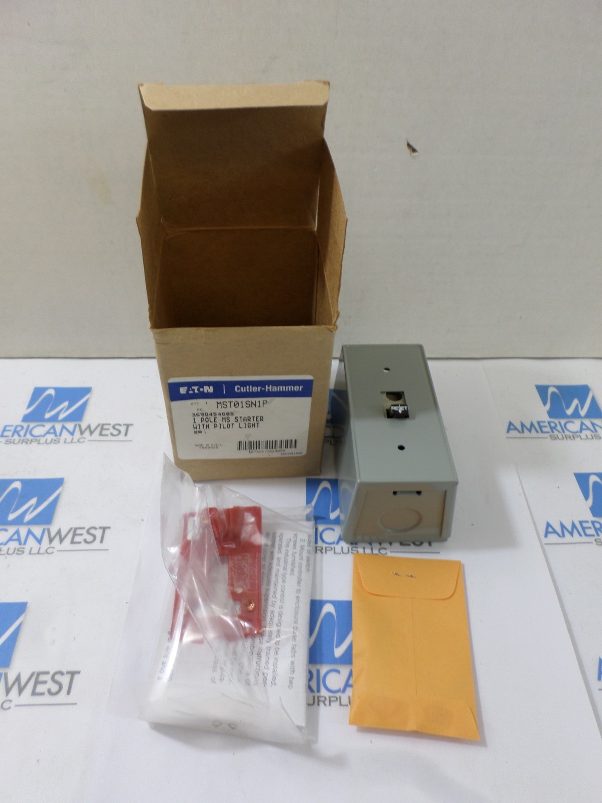 New Surplus Cutler Hammer MST01SN1P 1 Pole MS Starter W/ Pilot Light