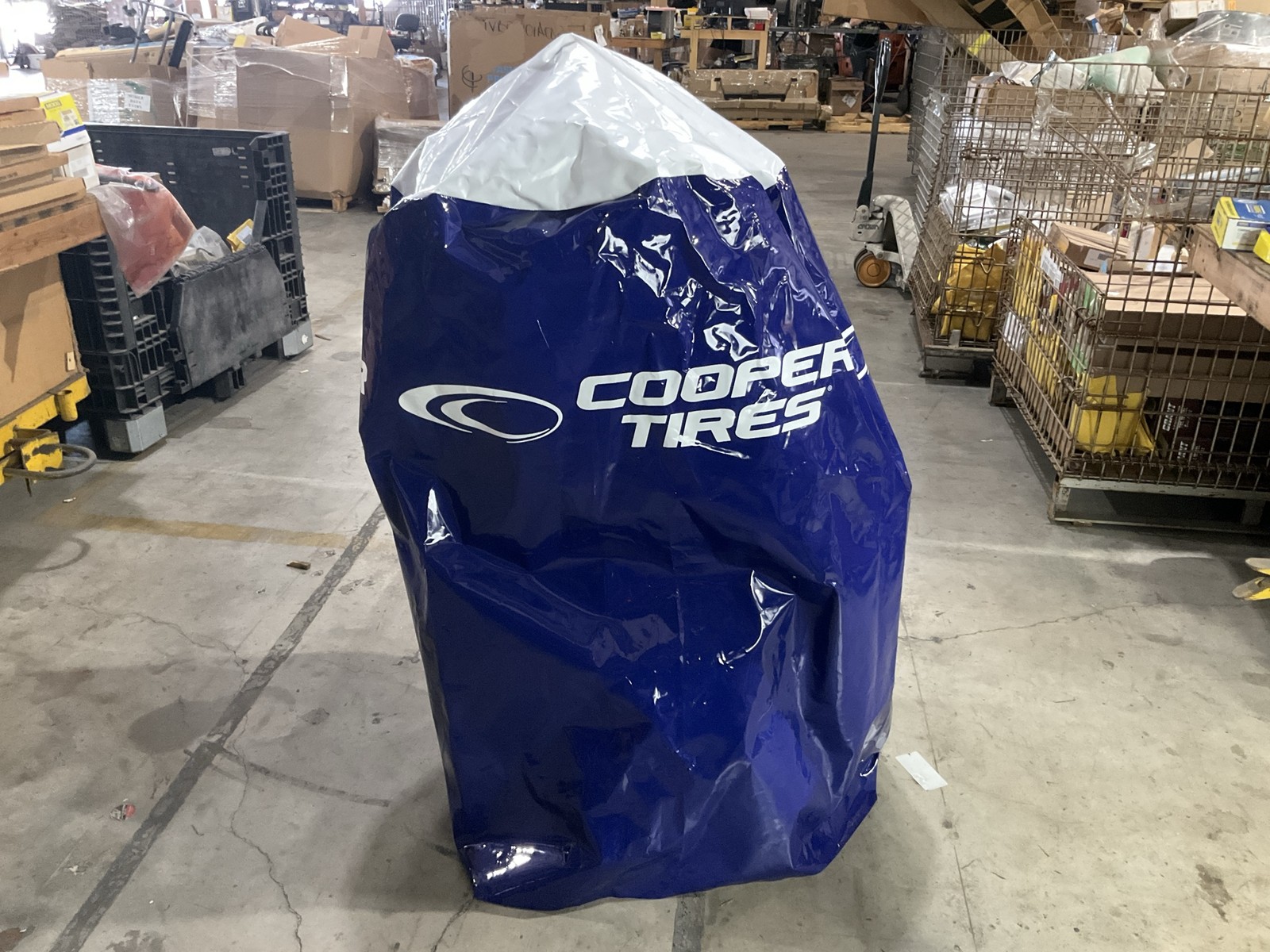 Cooper Tire STACK-COVER Wheel Protector Cover, 43" Tall X 28" Diameter