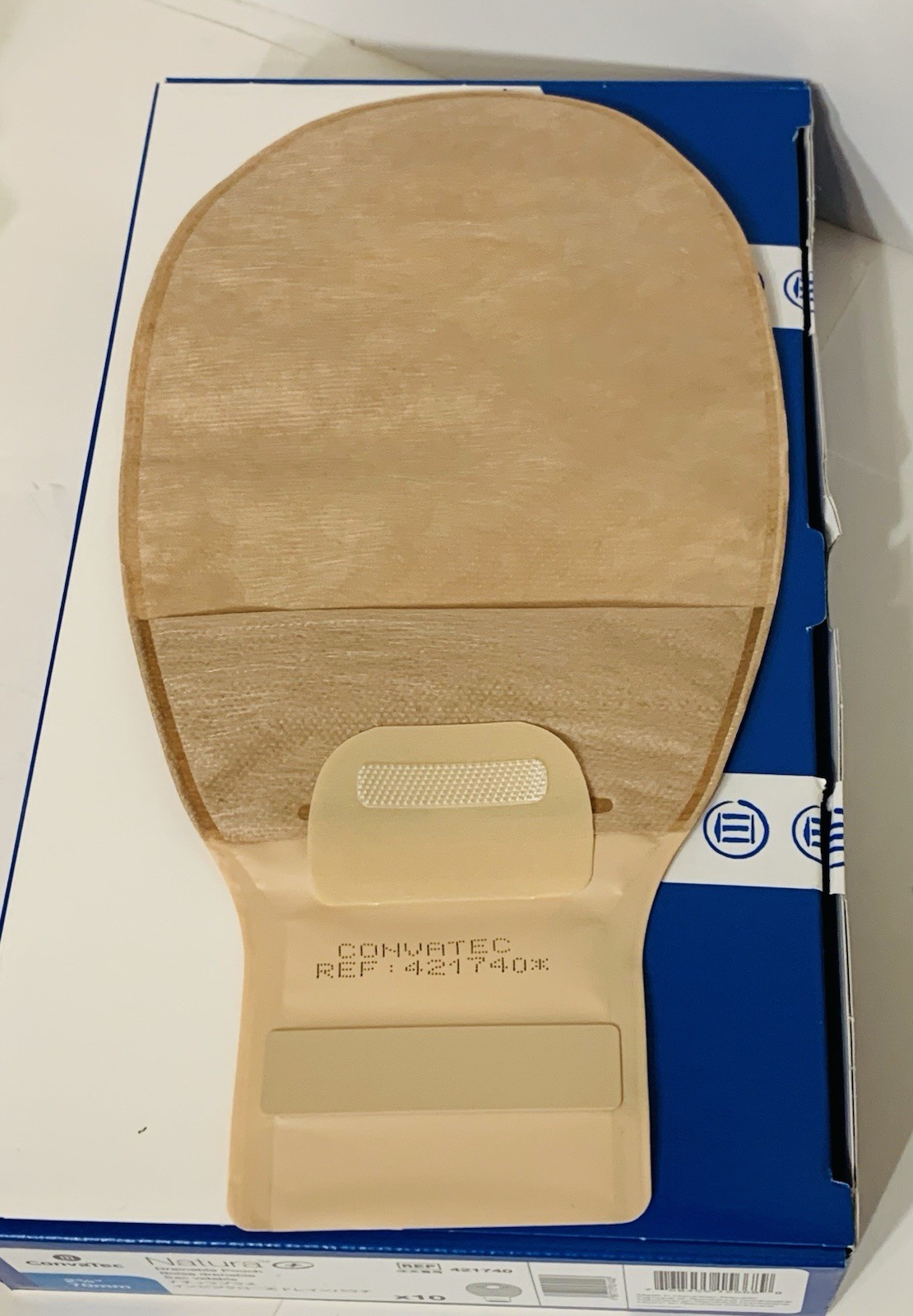 10 ConvaTec Natura 421740 2-Pc Ostomy Pouch 2-3/4" Drainable 1BX/10EA Exp2030