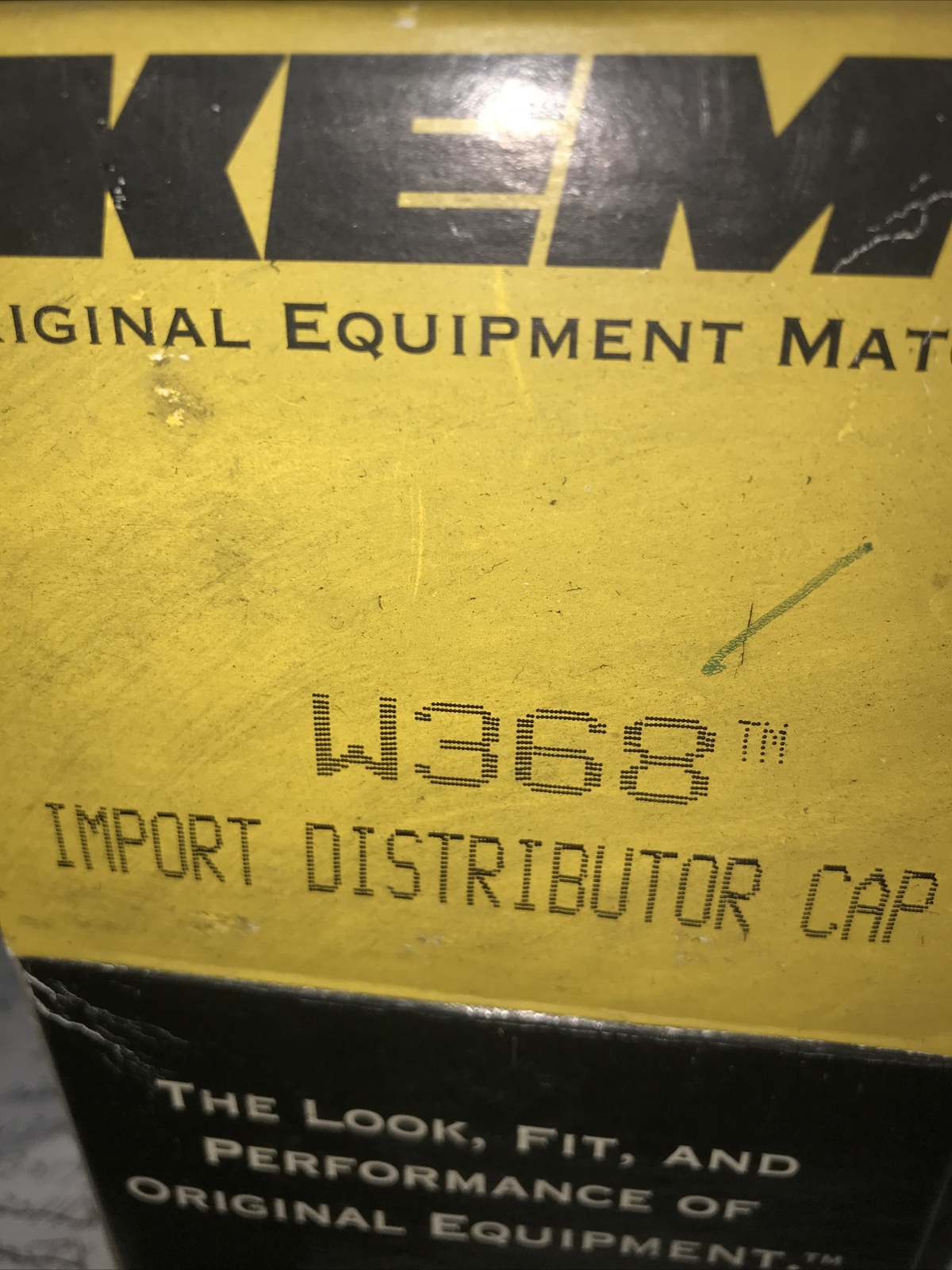 Distributor Cap-Ignition Cap Kem W368 Made By Bosch