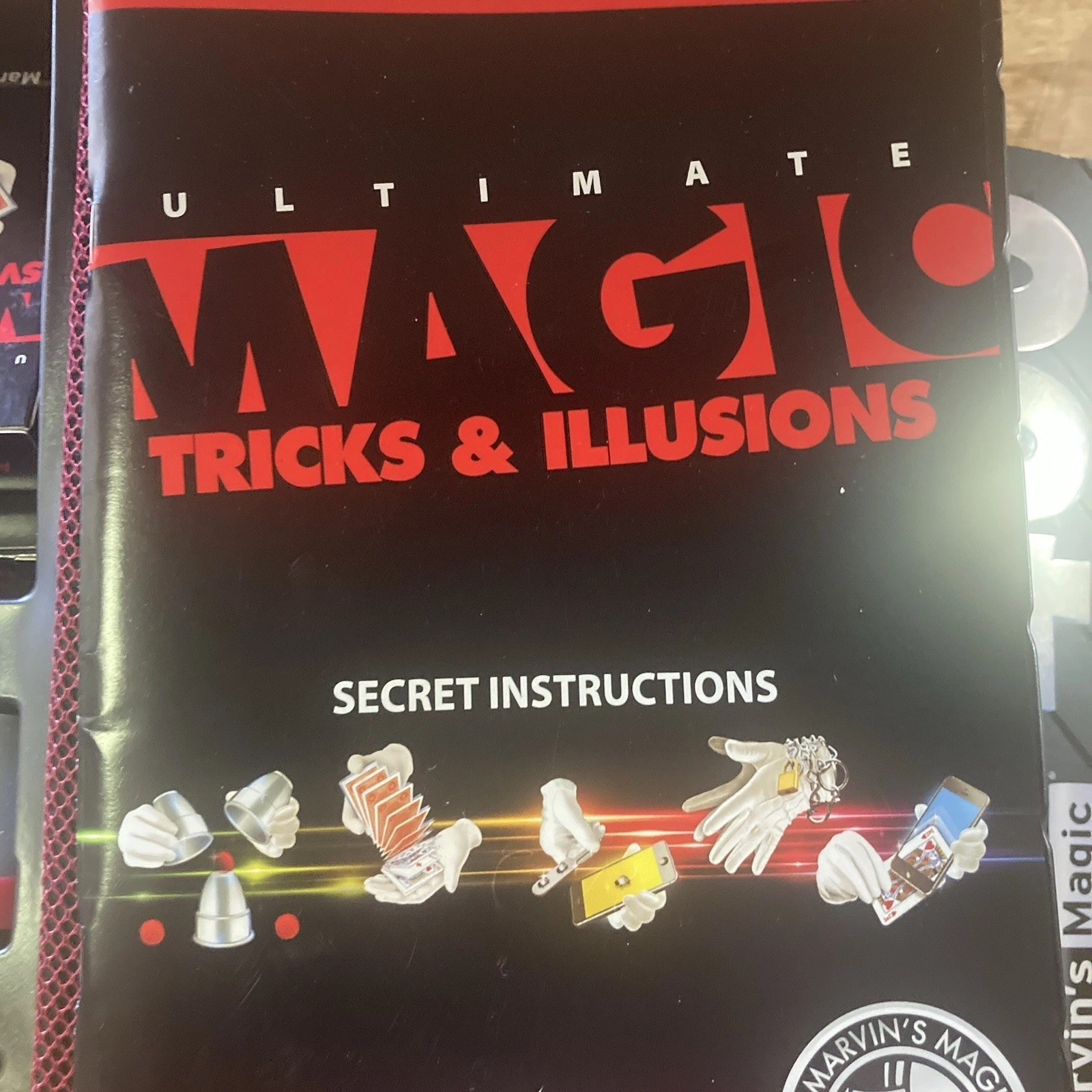 Marvins Ultimate Magic - 400 Tricks & Illusions Magic Set (Marvin's Magic)