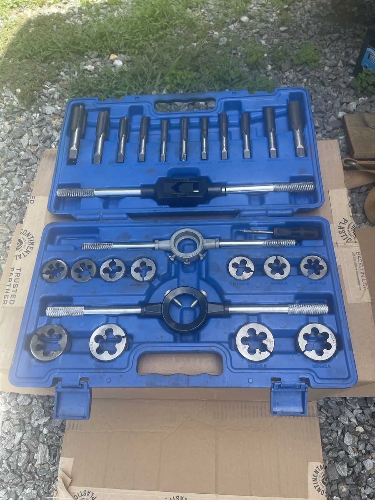Cornwell Tools 26 pc Large Metric 14mm - 24mm Tap and Die Set Automobile Tools