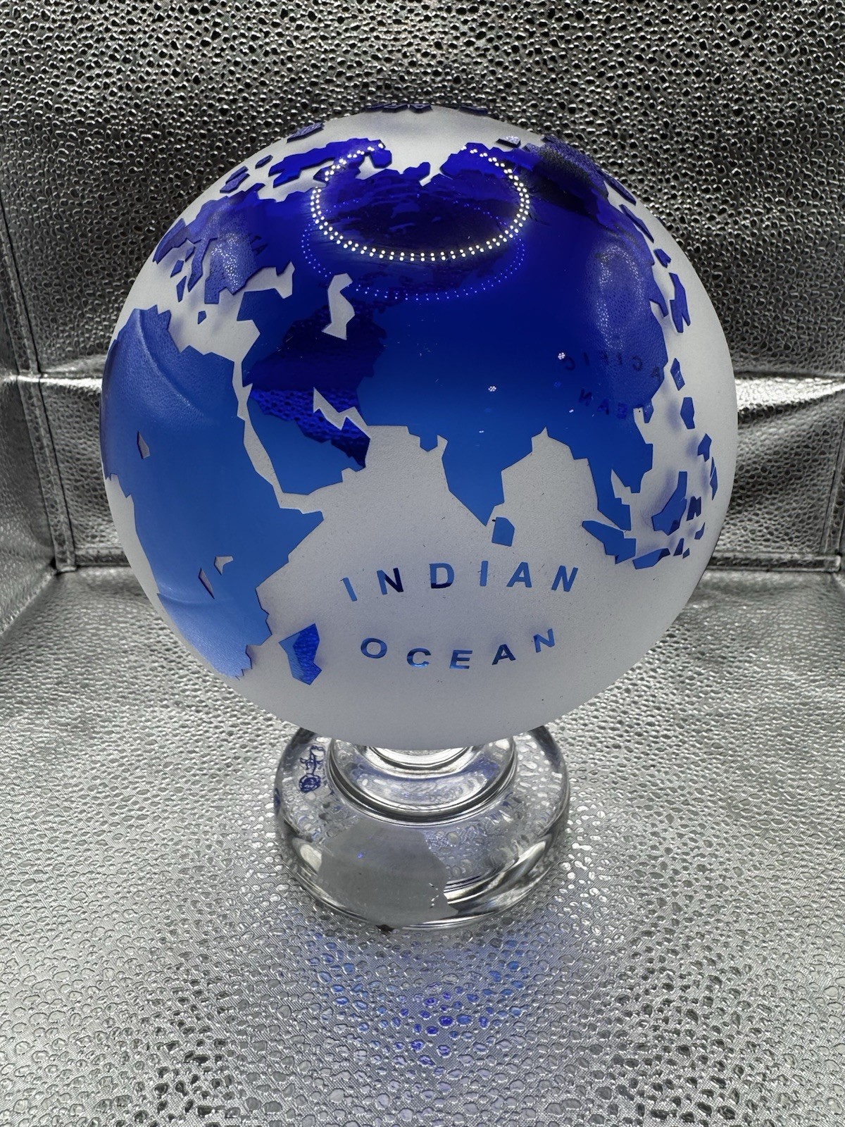 Crystal Globe ** Stunning** Perfect For The History Buff Or Teacher
