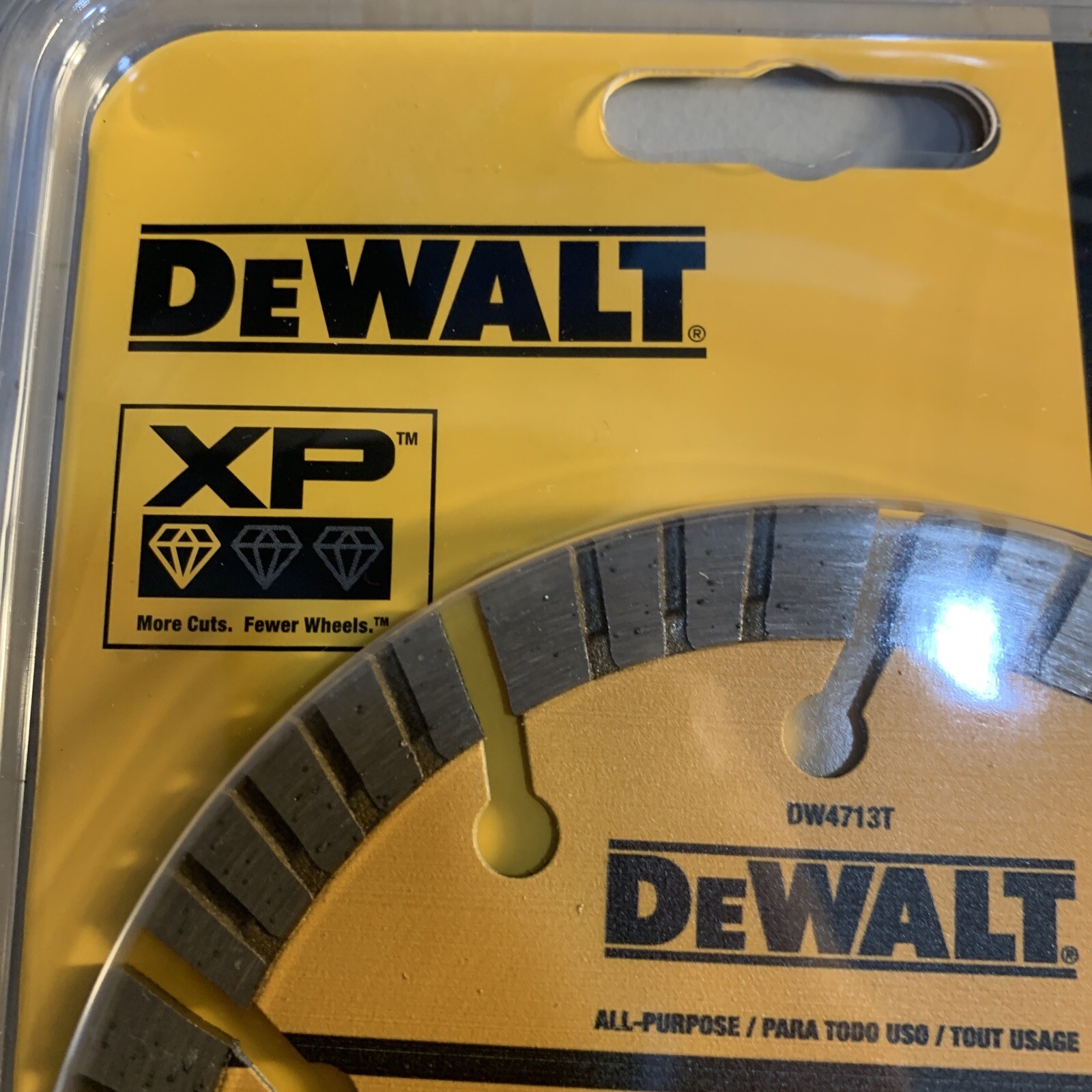 Dewalt DW4713T Diamond Saw Blade Wet / Dry Cutting Segmented 4.5"