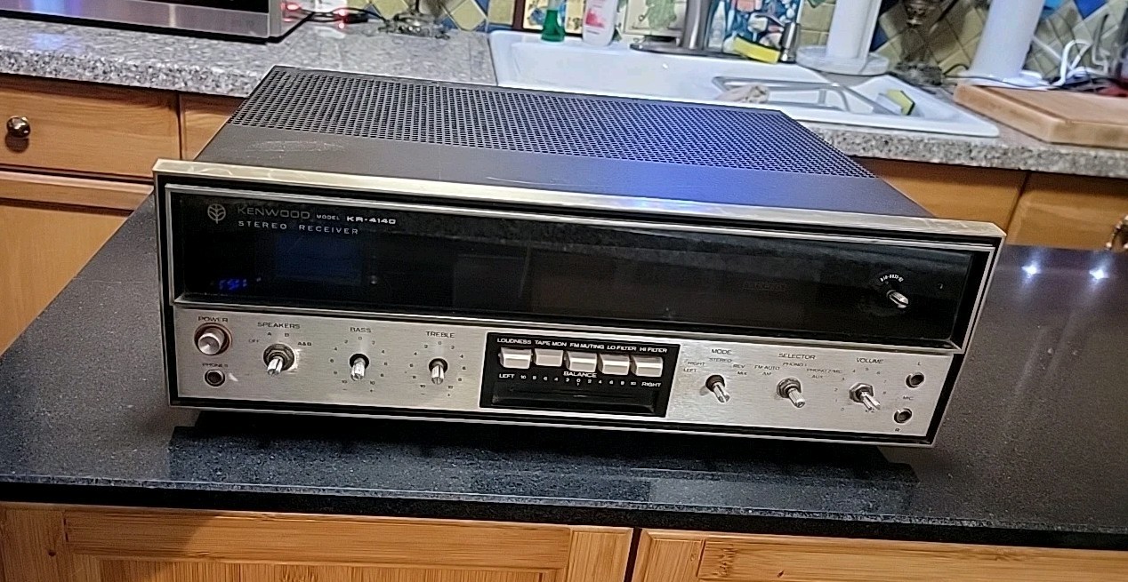 Vintage Kenwood Stereo Receiver KR-4140 Parts Only Super Fast Shipping