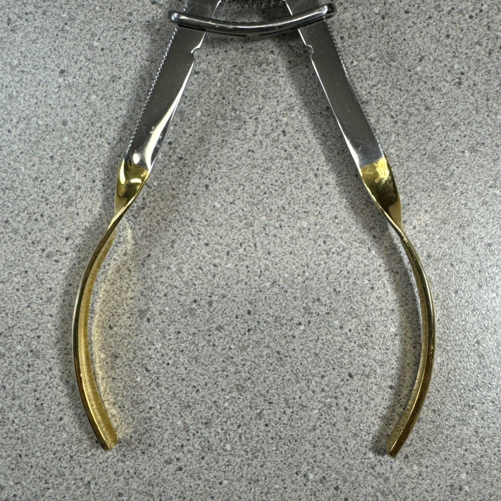 Triodent V3 Sectional Matrix Ring Placement Forceps