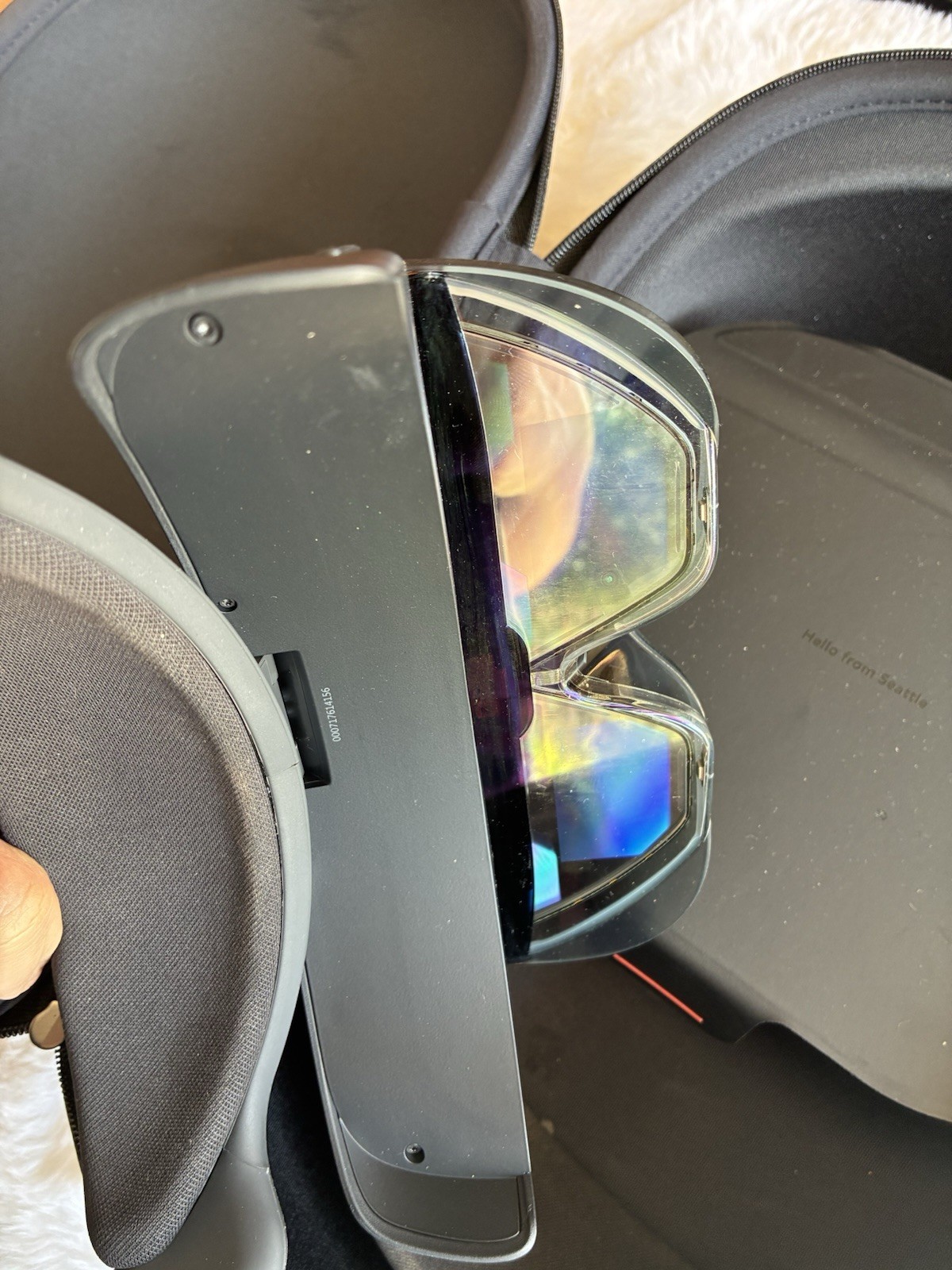 Microsoft HoloLens 2 PC & Console VR Headset Gray w/ Carrying Case