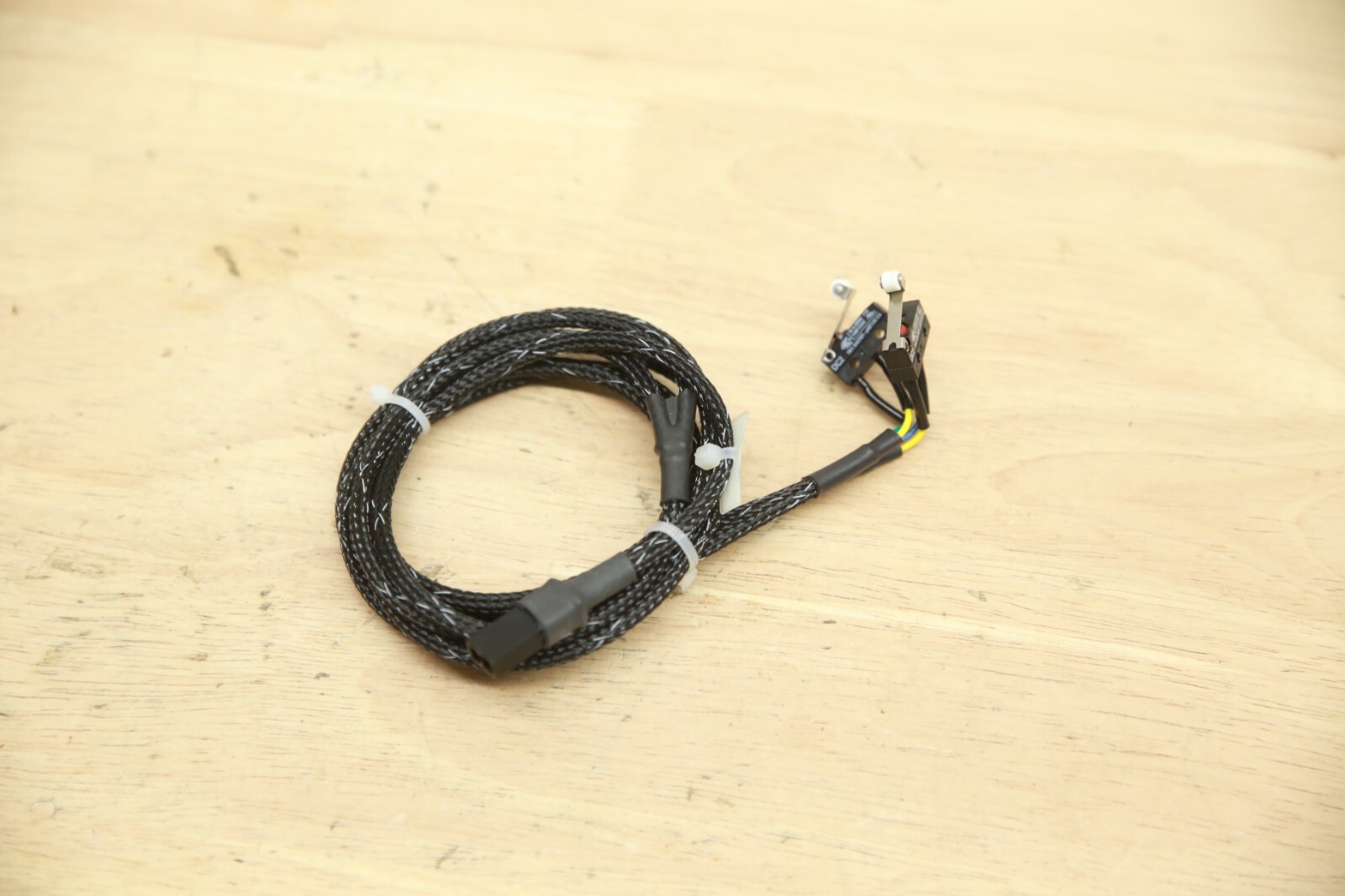 Quantum TB3 iLevel Suspension Lock Harness Cable w/ Limit Switches ELE145674-B