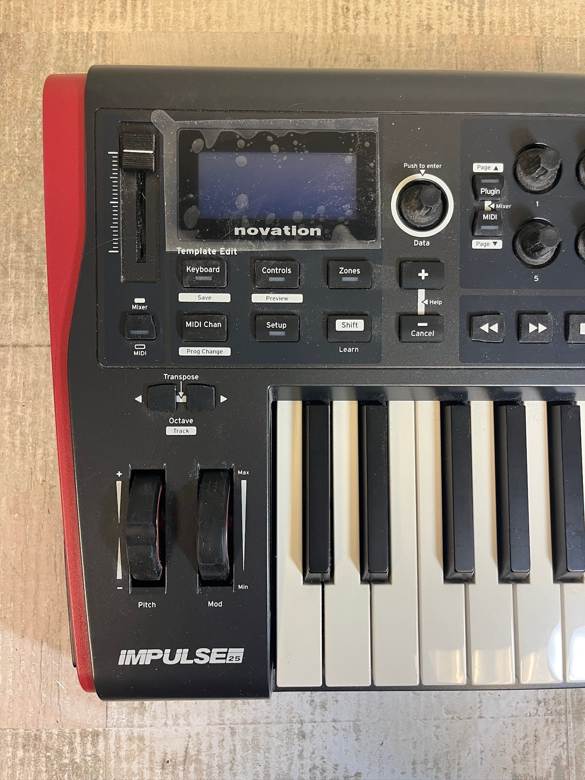 Novation IMPULSE 25 Ableton Live 25-Key MIDI USB Keyboard Controller Tested