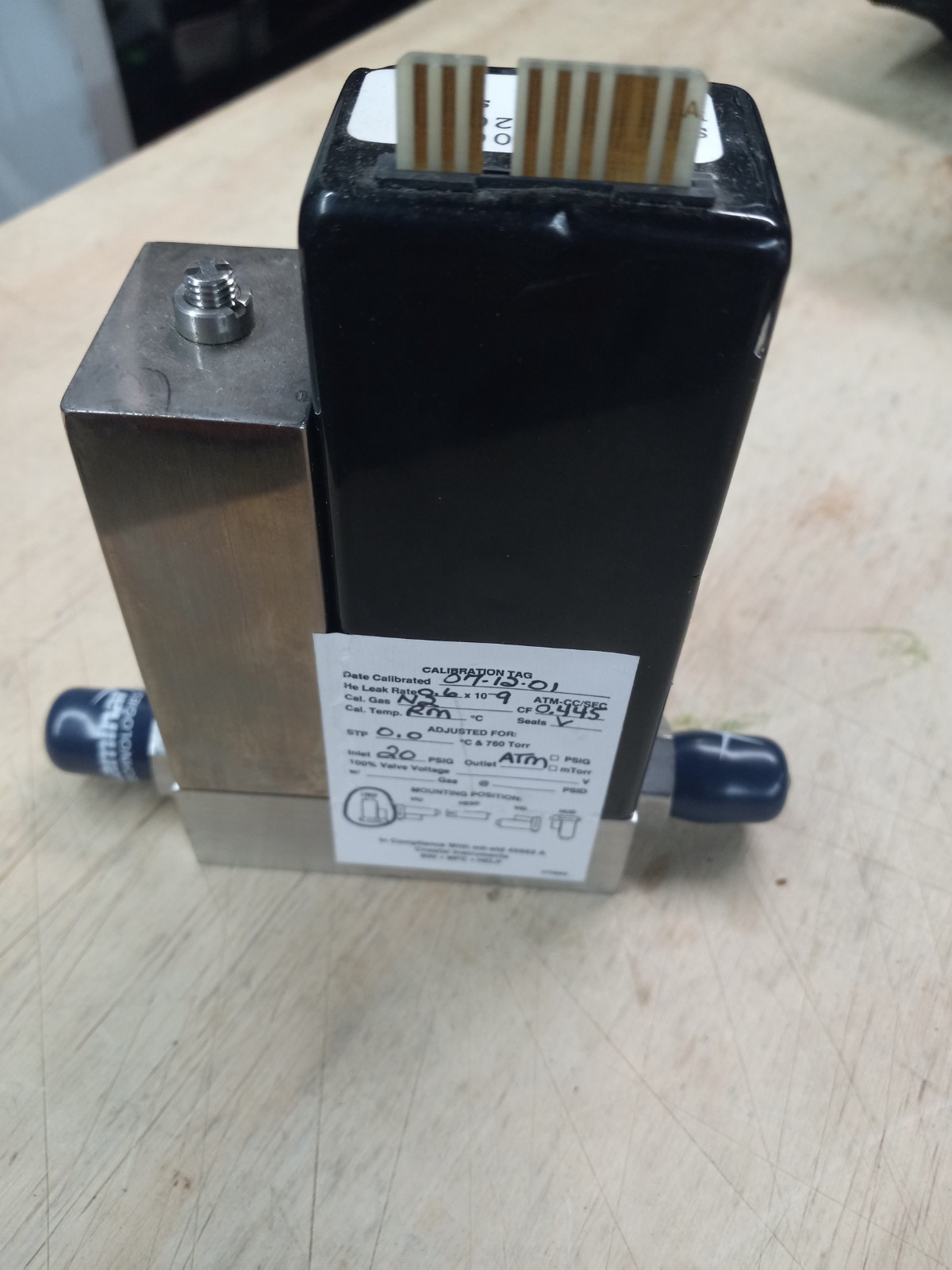 Unit UFC-1100 Mass Flow Controller 50 SCCM GAS CF4