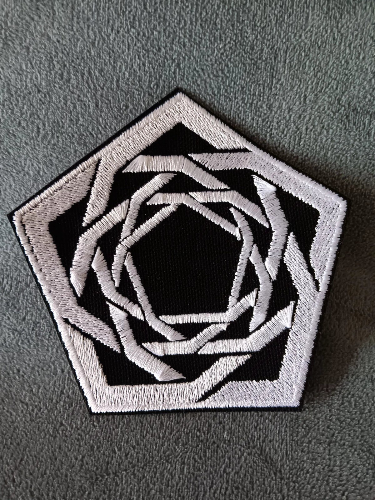 Carpenter Brut embroidered Iron patch (Leather teeth, Perturbator)