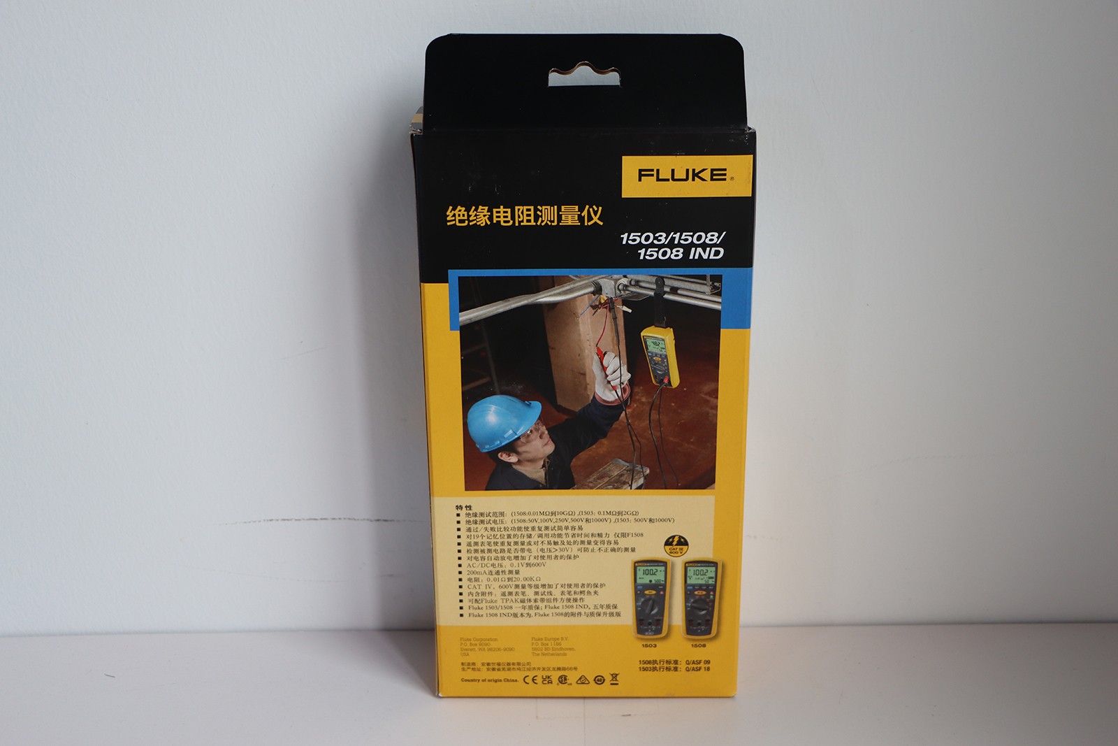 Fluke 1503 Digital Insulation Resistance Meter Megger 2000 MΩ Backlight CAT IV