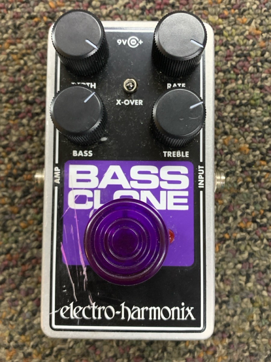 Electro Harmonix Bass Clone Chorus Guitar Effect Pedal (GAL161368)