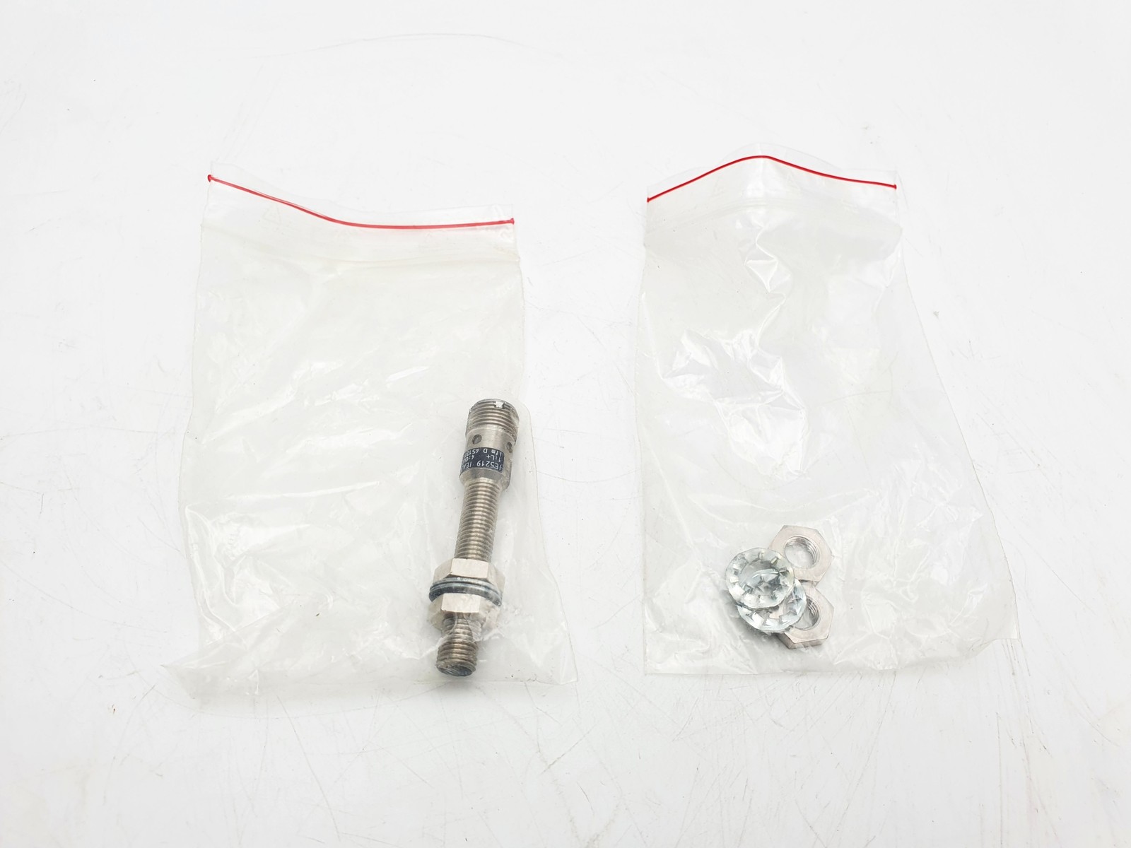 INDUCTIVE SENSOR IFM EFECTOR 100 IE5219 IEA3001-BPKG IEA3001BPKG