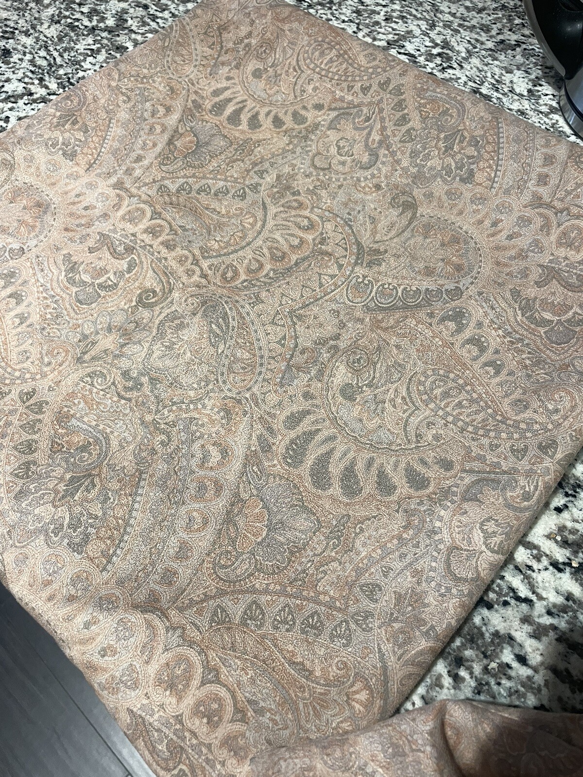 Pillow Covers Luxury Suede Paisley Brown Tan Orange Print Set Of Two 19” New