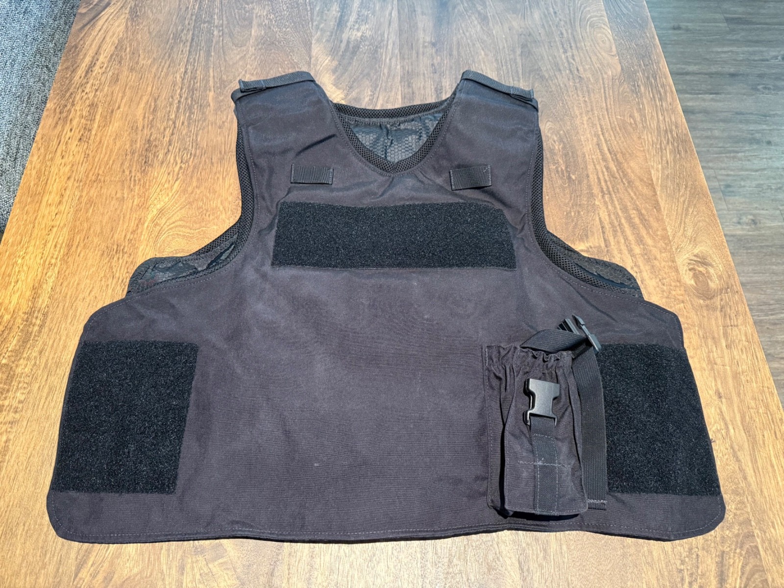 SECOND CHANCE Clean Standard Tactical Armor Carrier Side Open Large Black Pouch