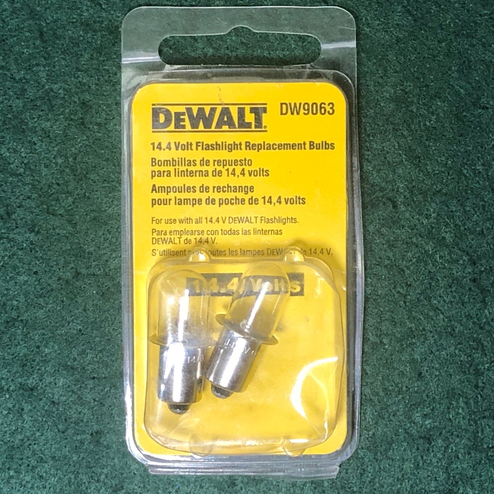 DeWalt DW9063 Replacement Bulbs Pack Of 2 - FIT DEWALT 14.4 Volt Flashlights
