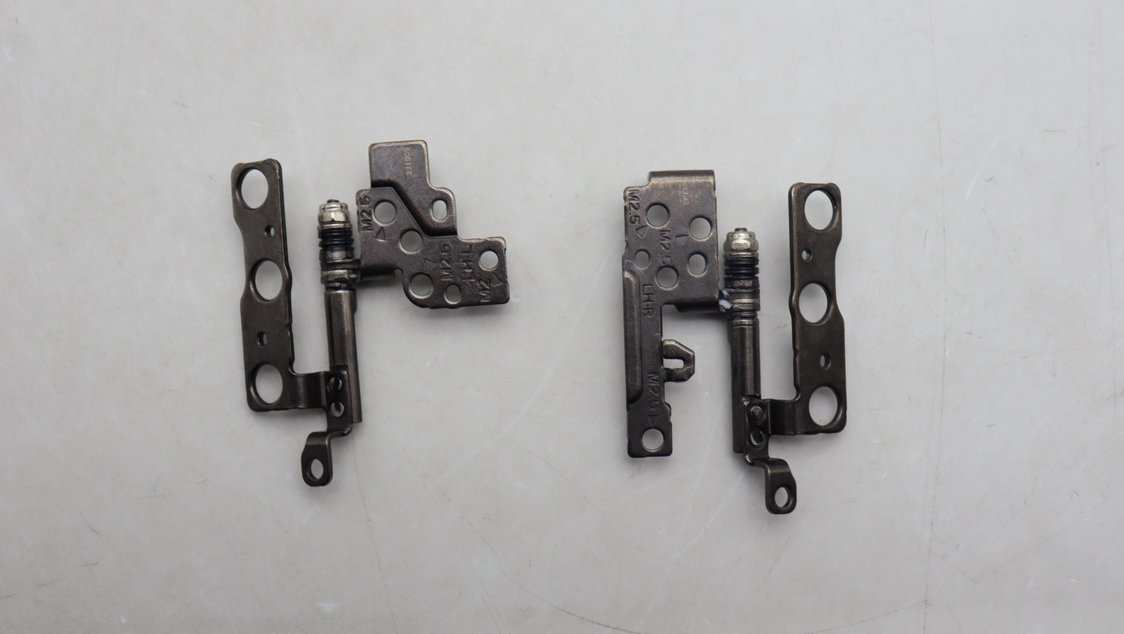 5H50S29132 HINGE Hinge W 21KJ (R+L) N-OH