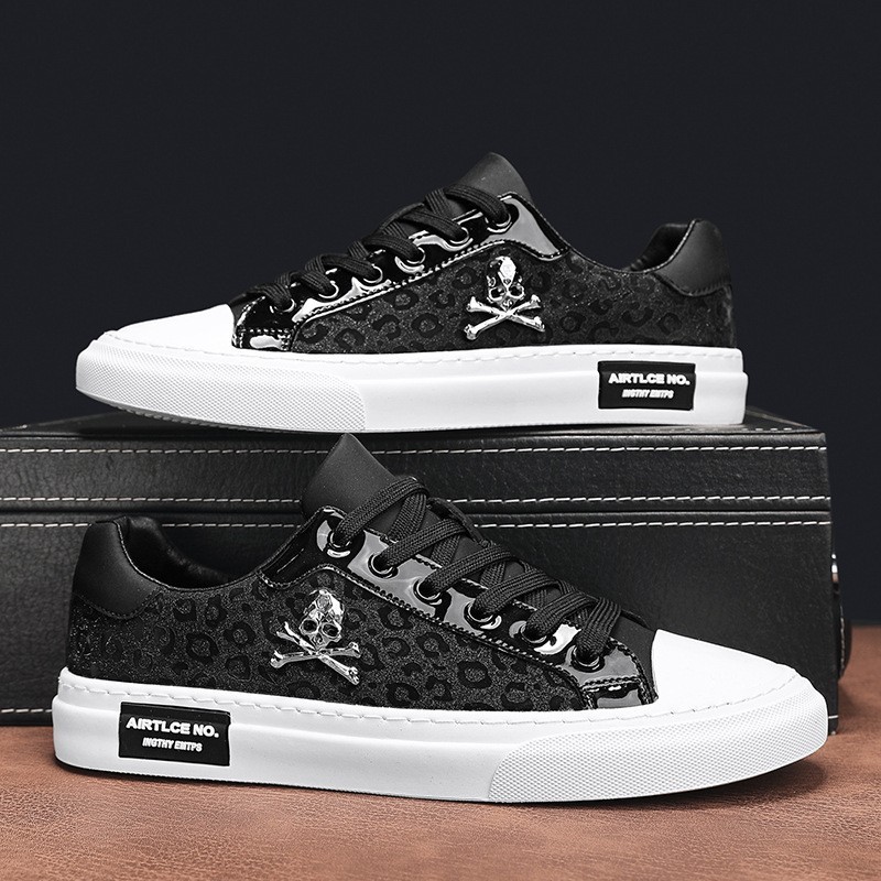 Men's Fashion Skull Sneakers Casual Low Top Canvas Shoes Punk Streetwear Gothic